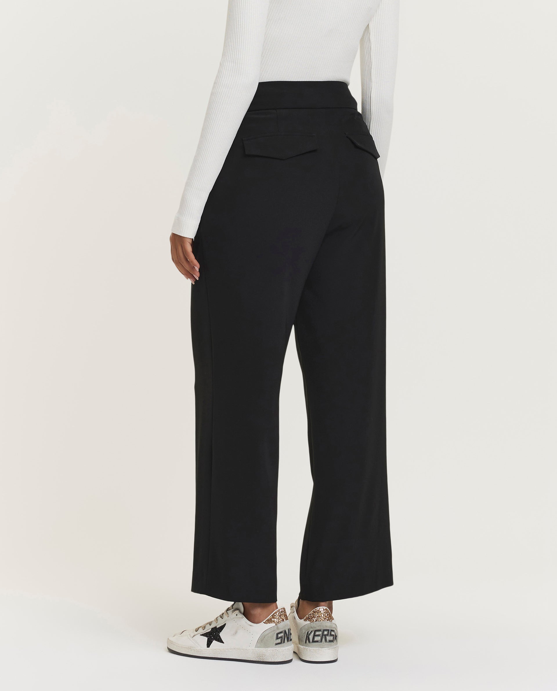 Wide leg pants