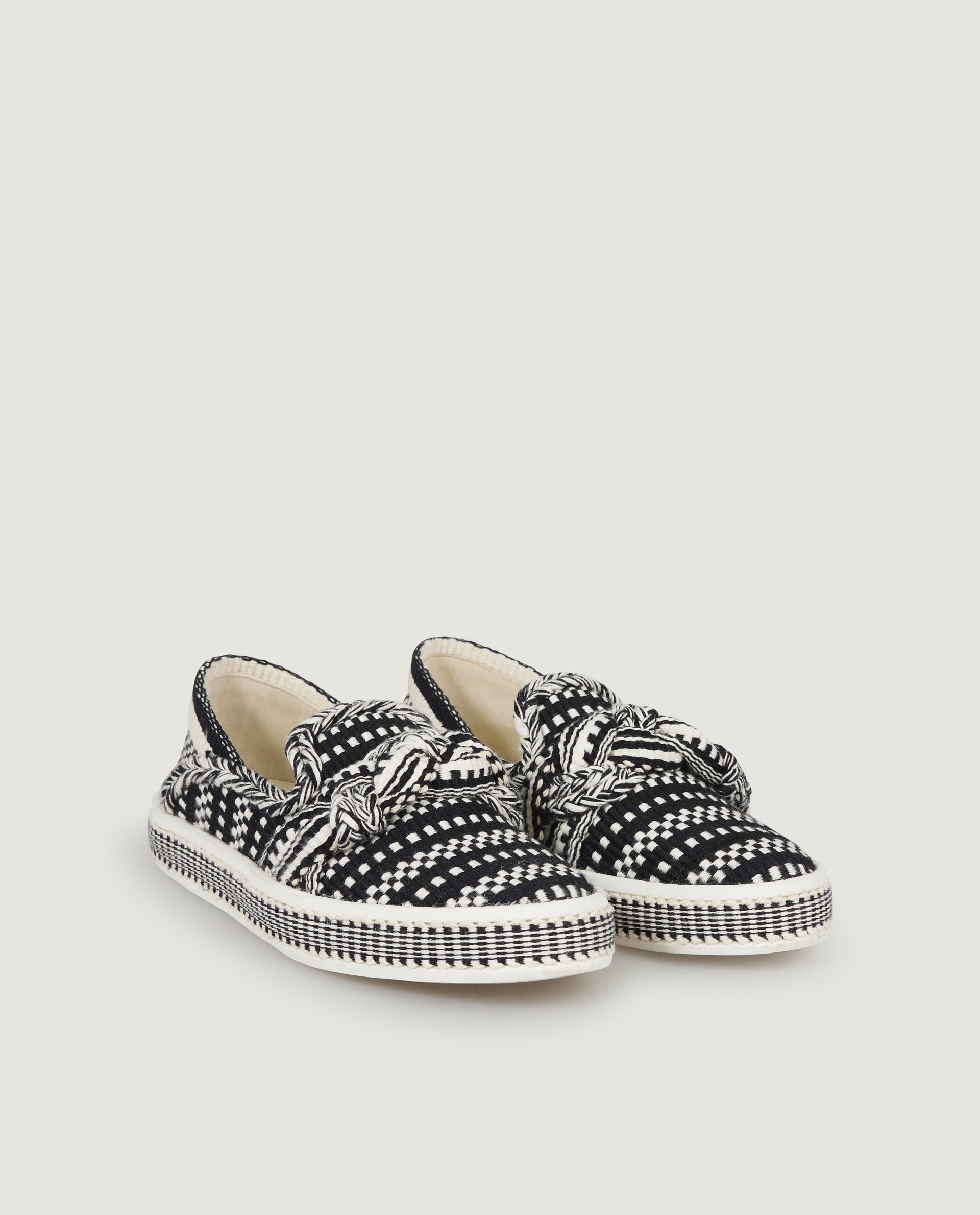 Andrea slip-ons