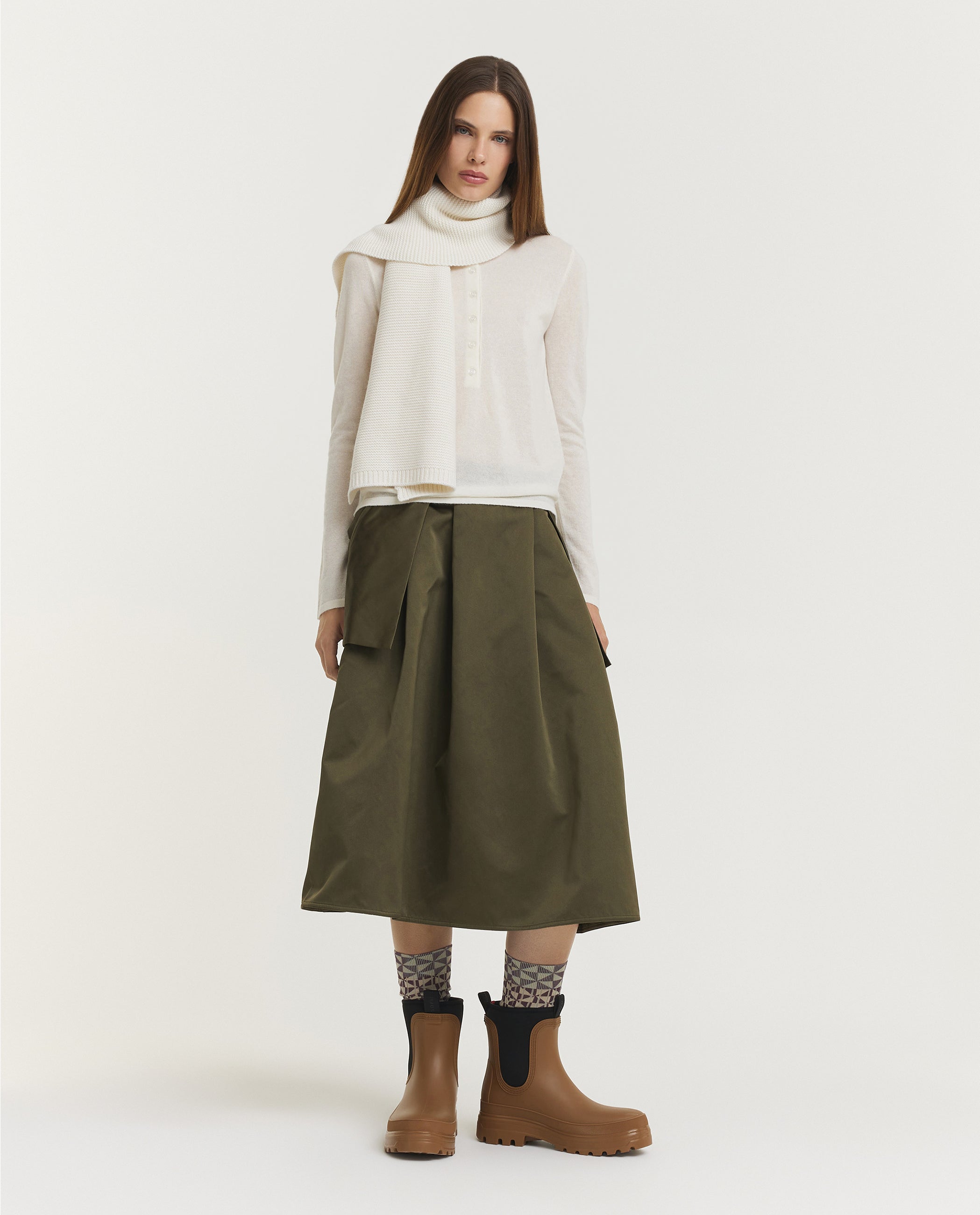 Schubert Pose Skirt