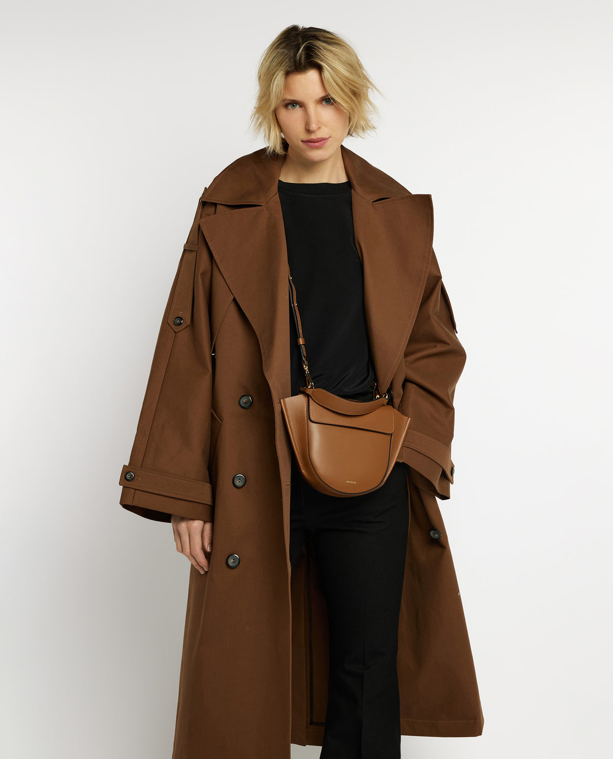 Cotton trenchcoat