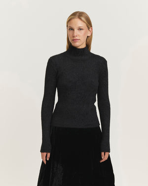 Turtleneck sweater 