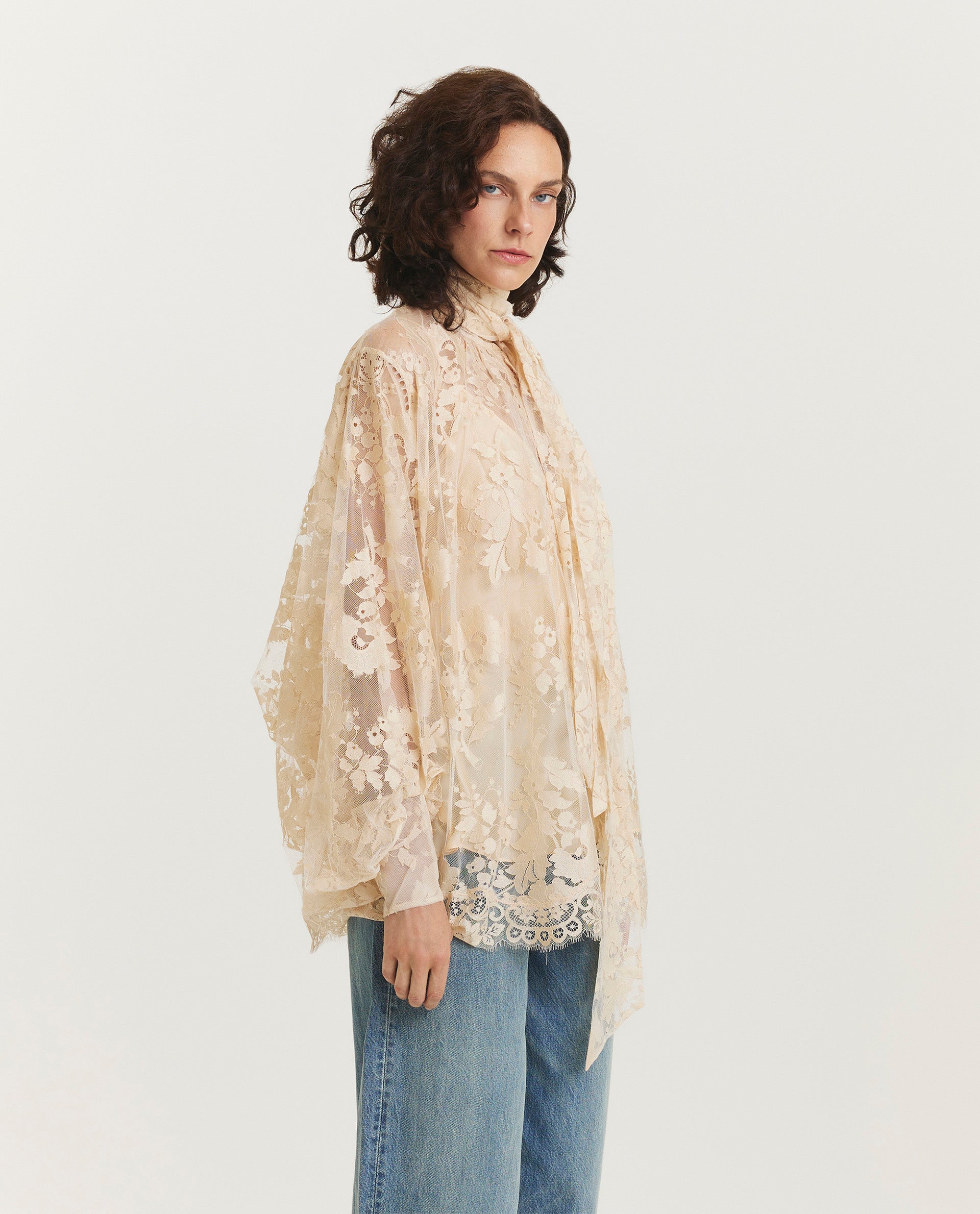 Lace blouse 