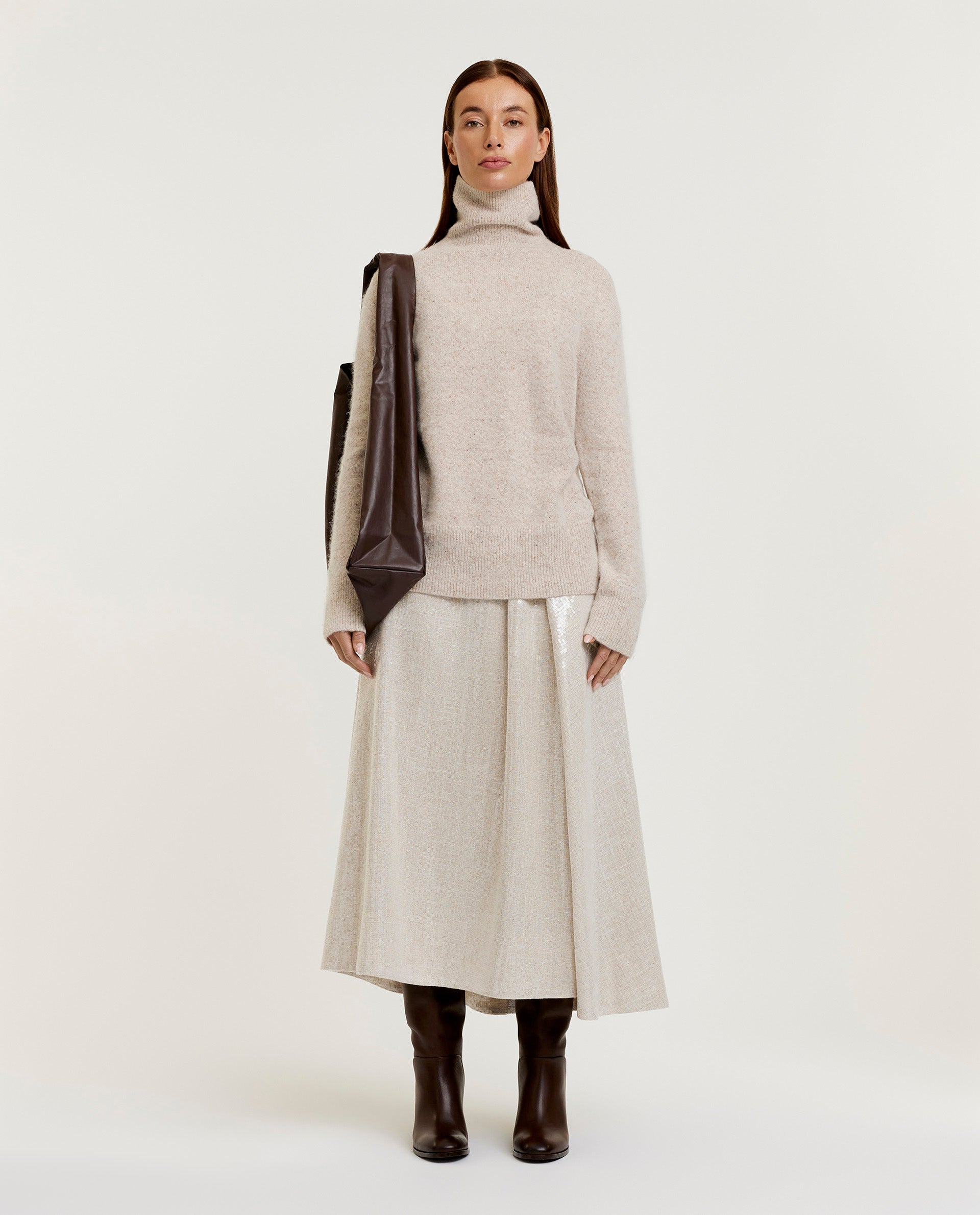 Loose wool pullover