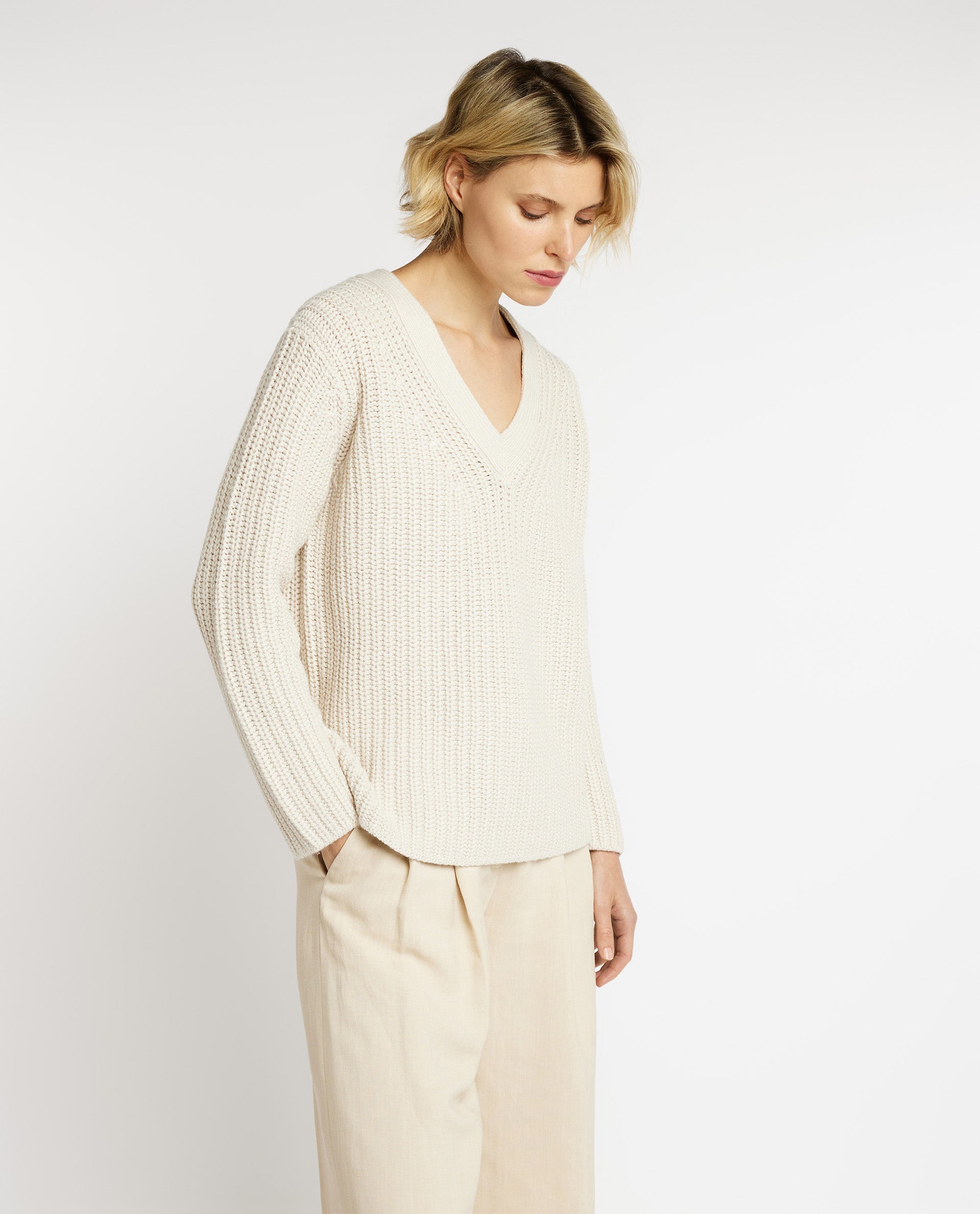 Cashmere V-neck sweater