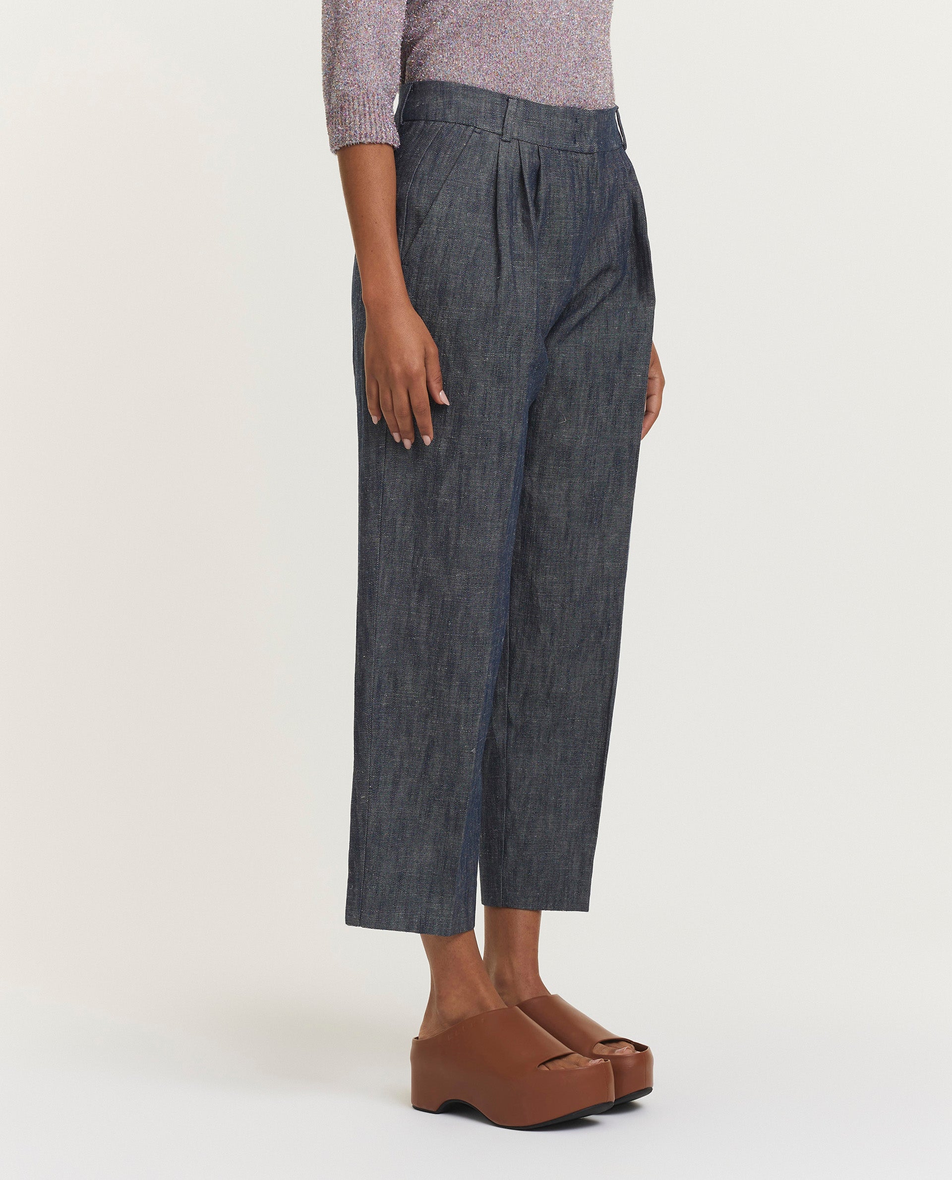 Cotton-linen trousers