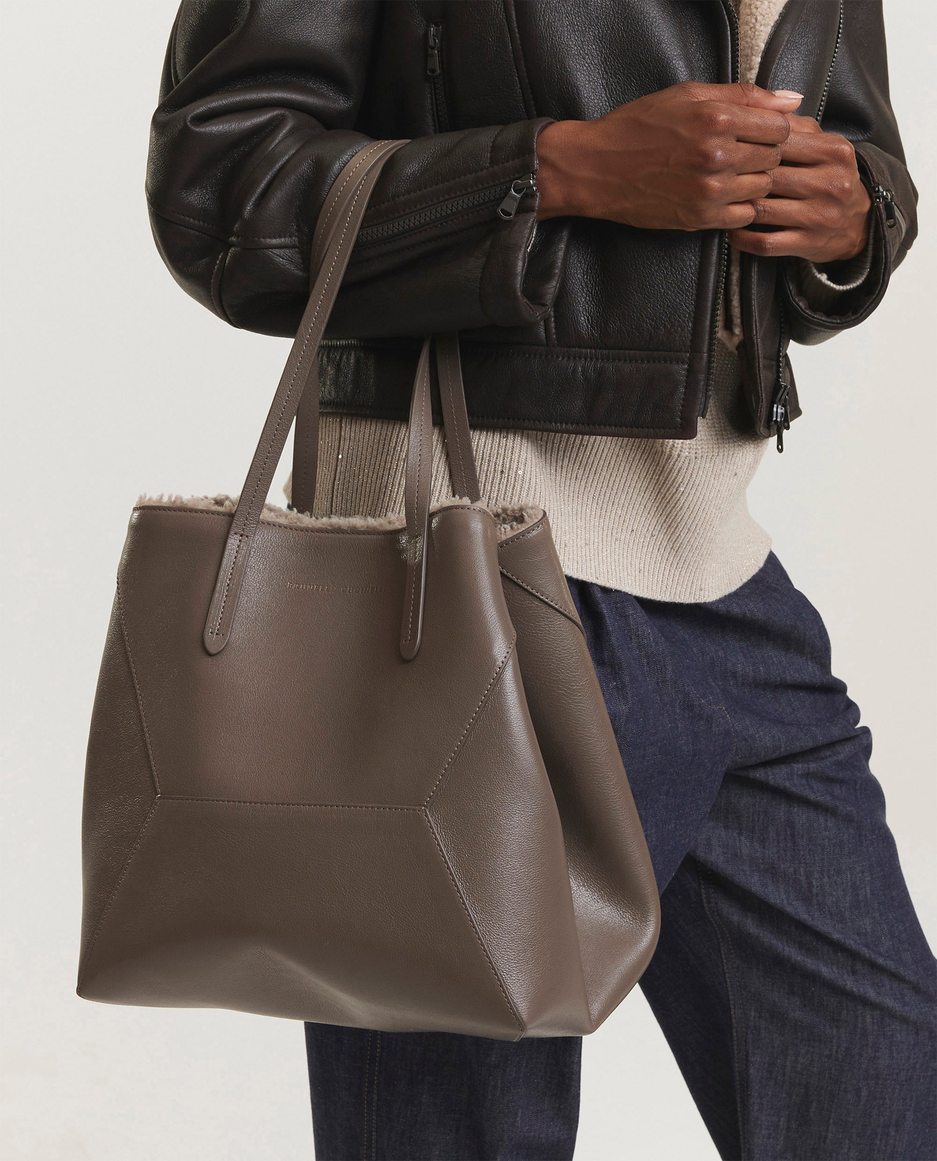 Leather shopper