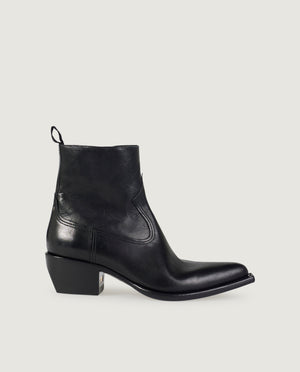 Debbie ankle boots