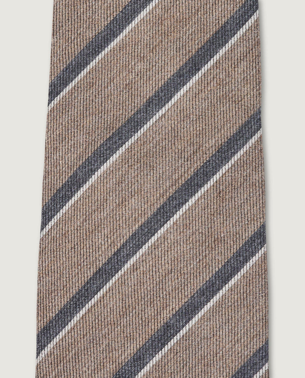 4/f/3/8/4f388e01de935733308e9fb0fc0000eaadcacd87_698349057012651_2.jpg