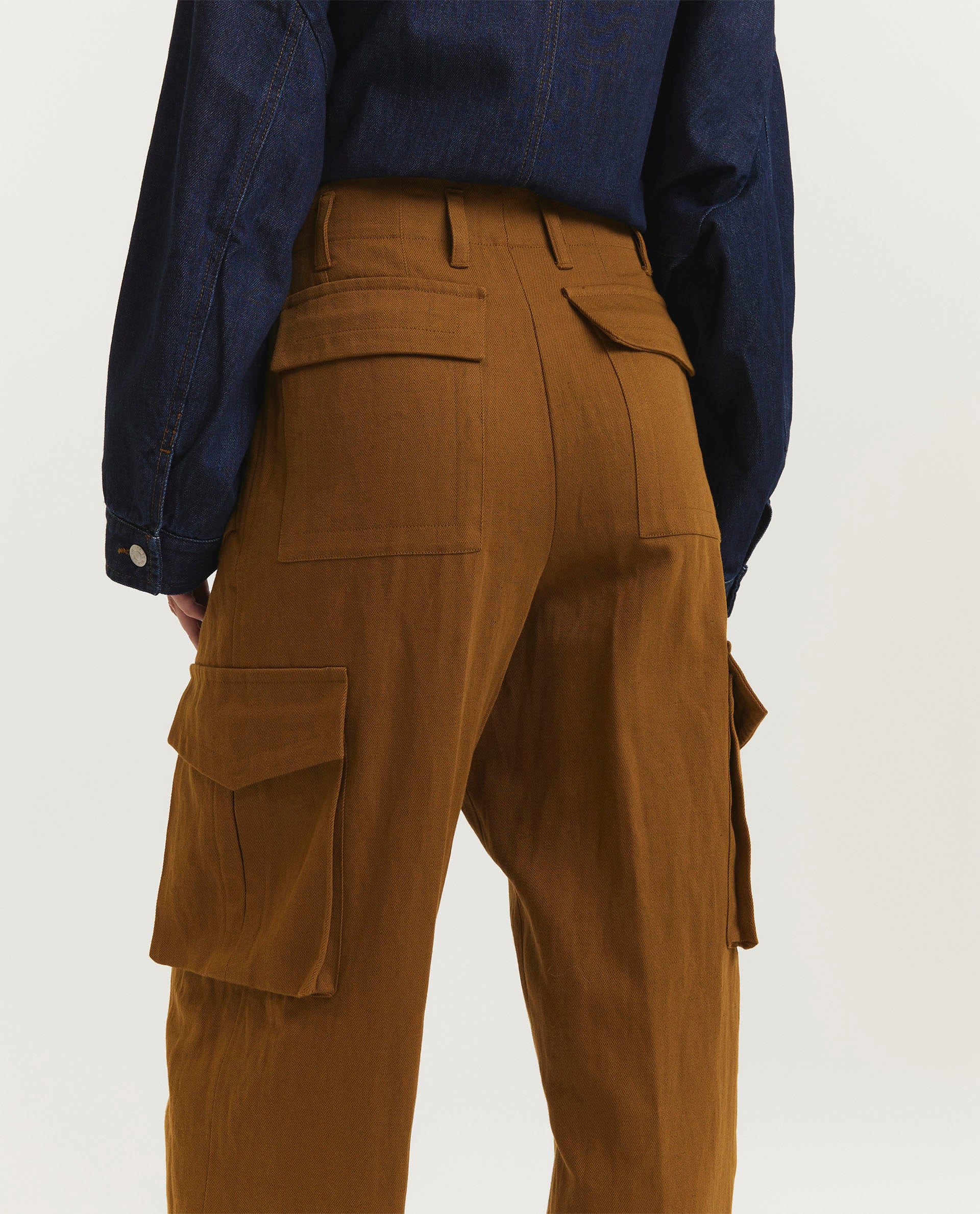 Wide leg pants

