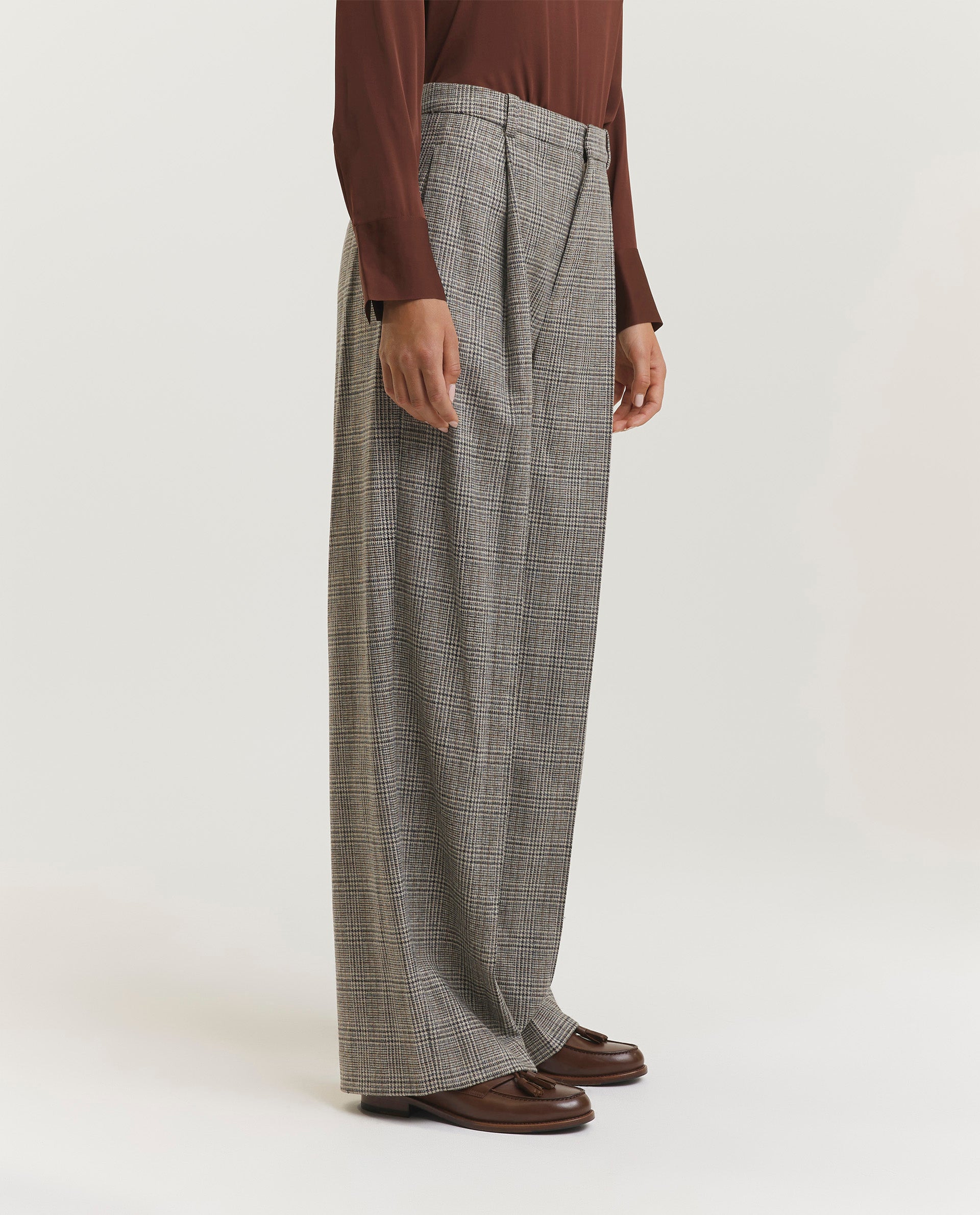 Wool blend trousers