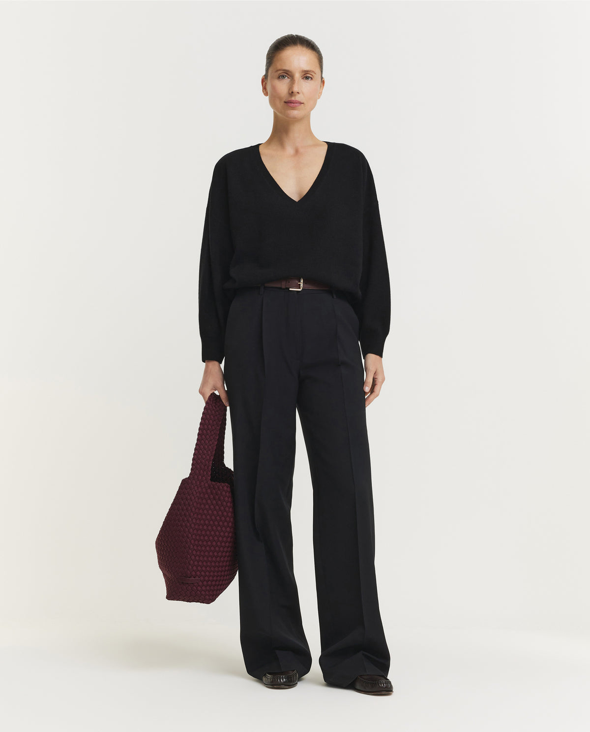 Wol Cashmere Deep-V Sweater