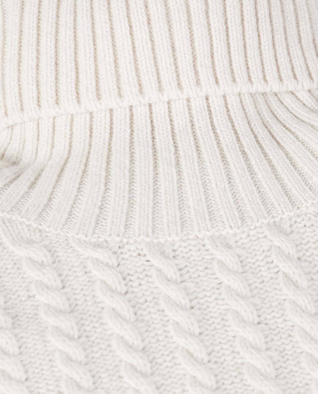 Cashmere Turtleneck