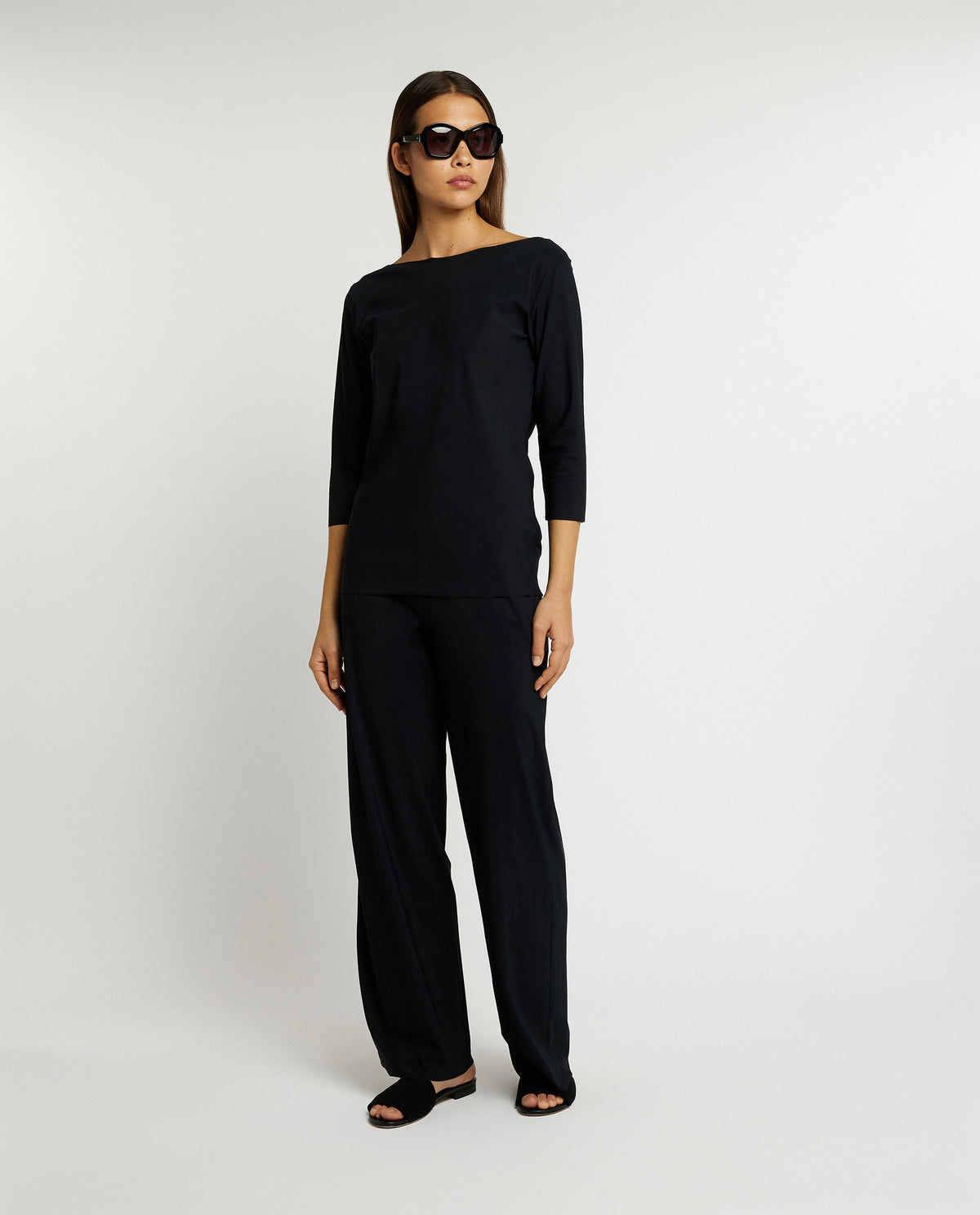 Wide leg trousers