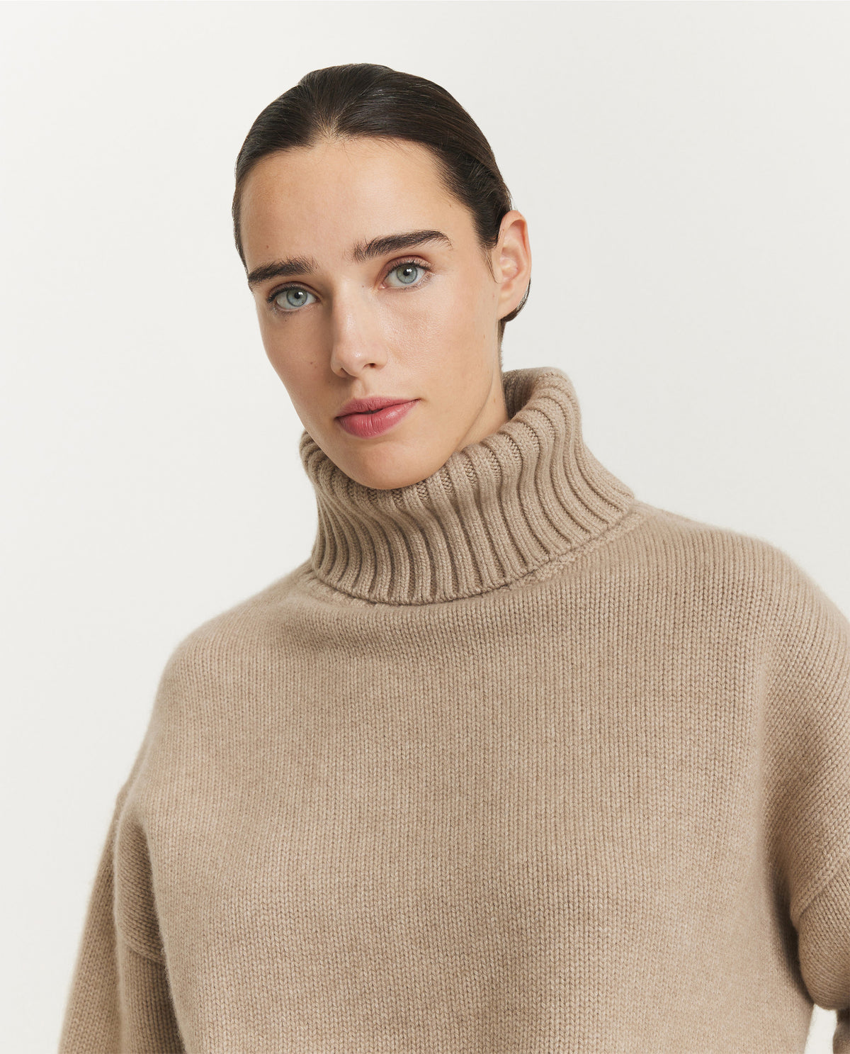 NO.434 Crop Xtra Turtleneck Sweater - Lichtbruin