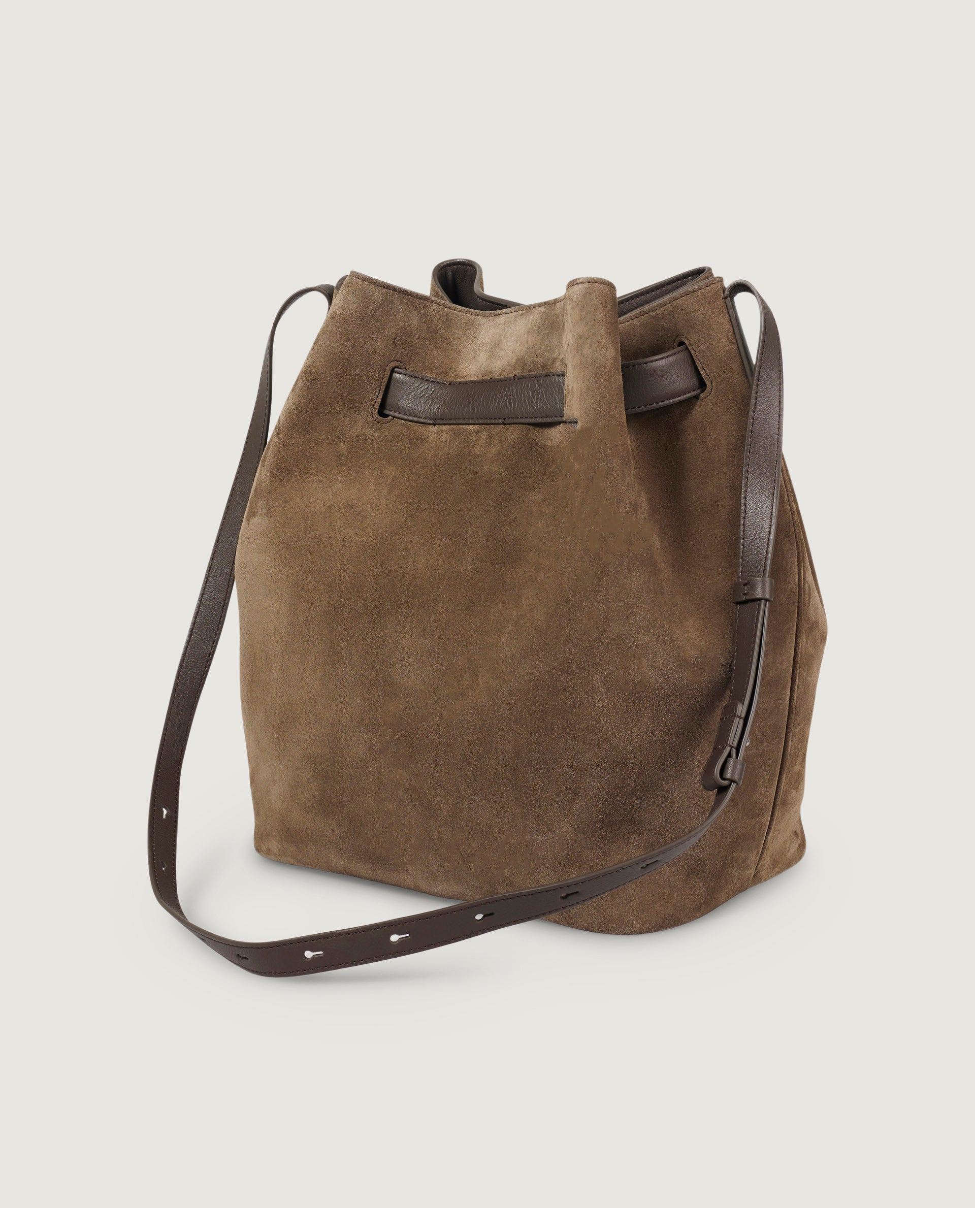 Leather bucketbag