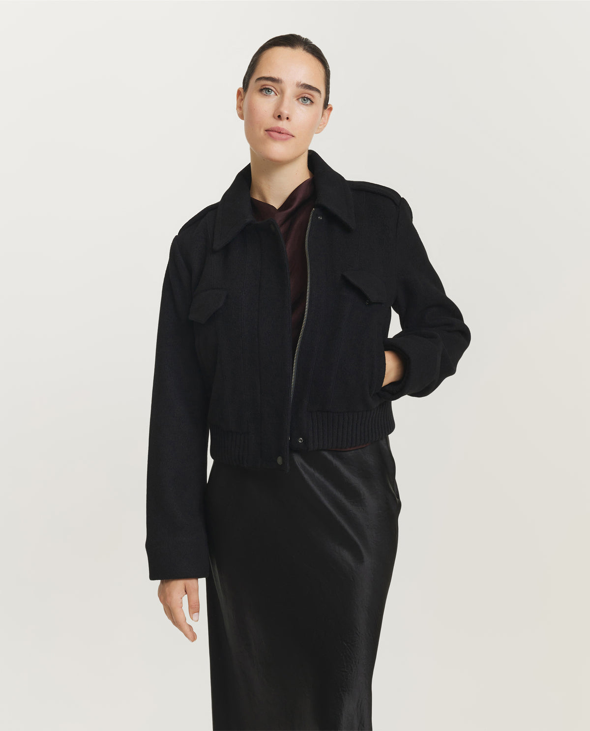 Cropped Wol Mix Jasje - Zwart