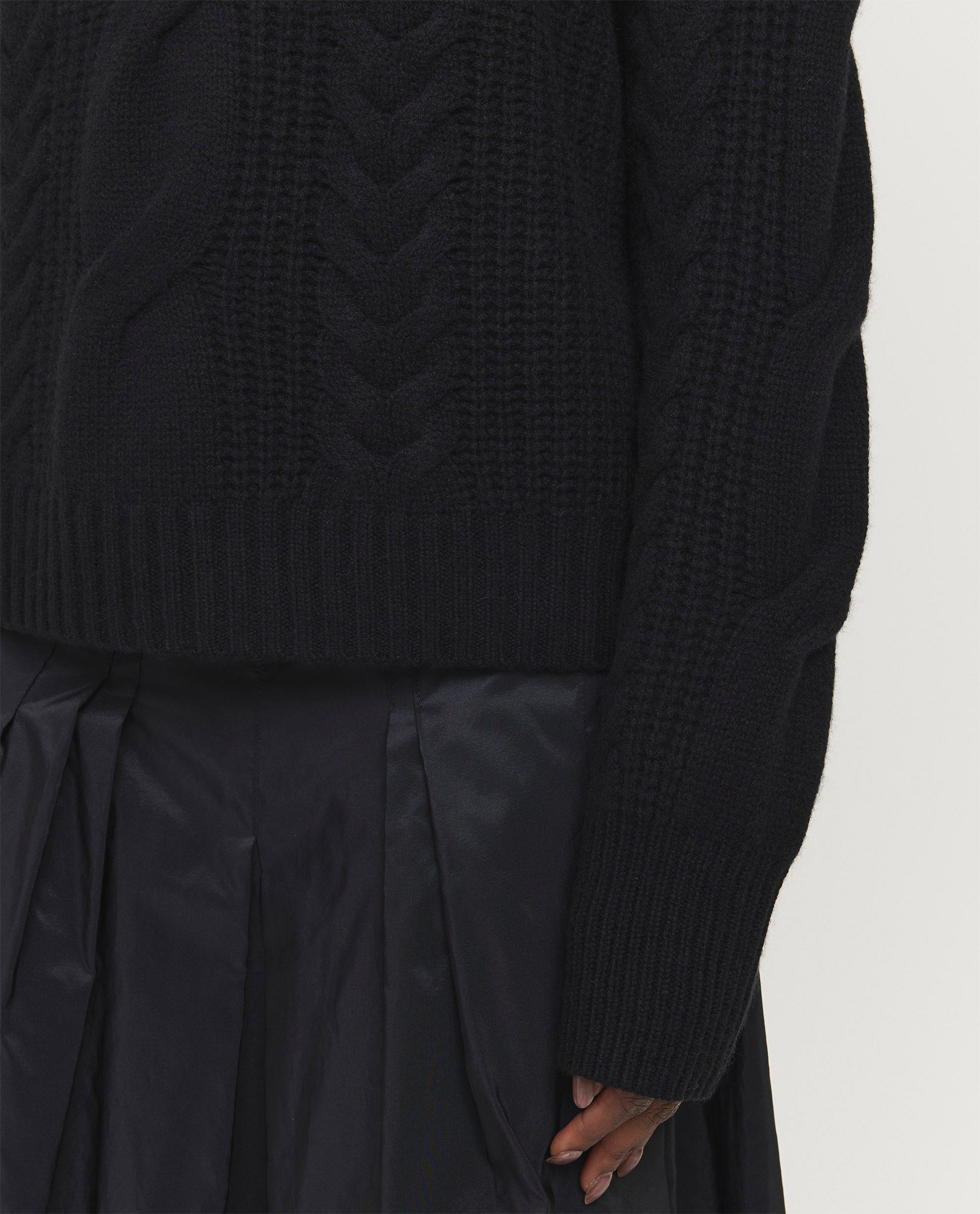 Wool-cashmere cable knit sweater