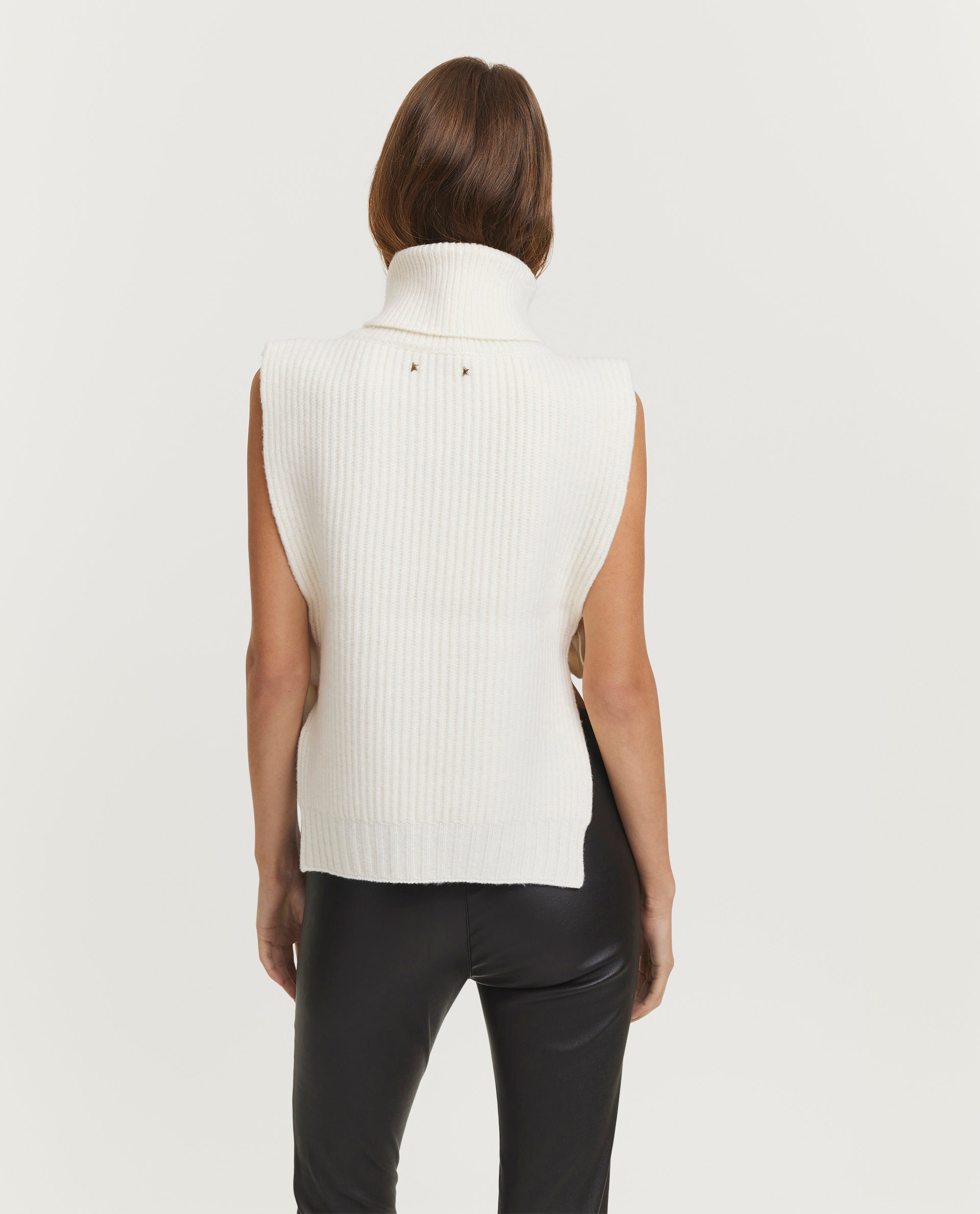 Sleeveless spencer