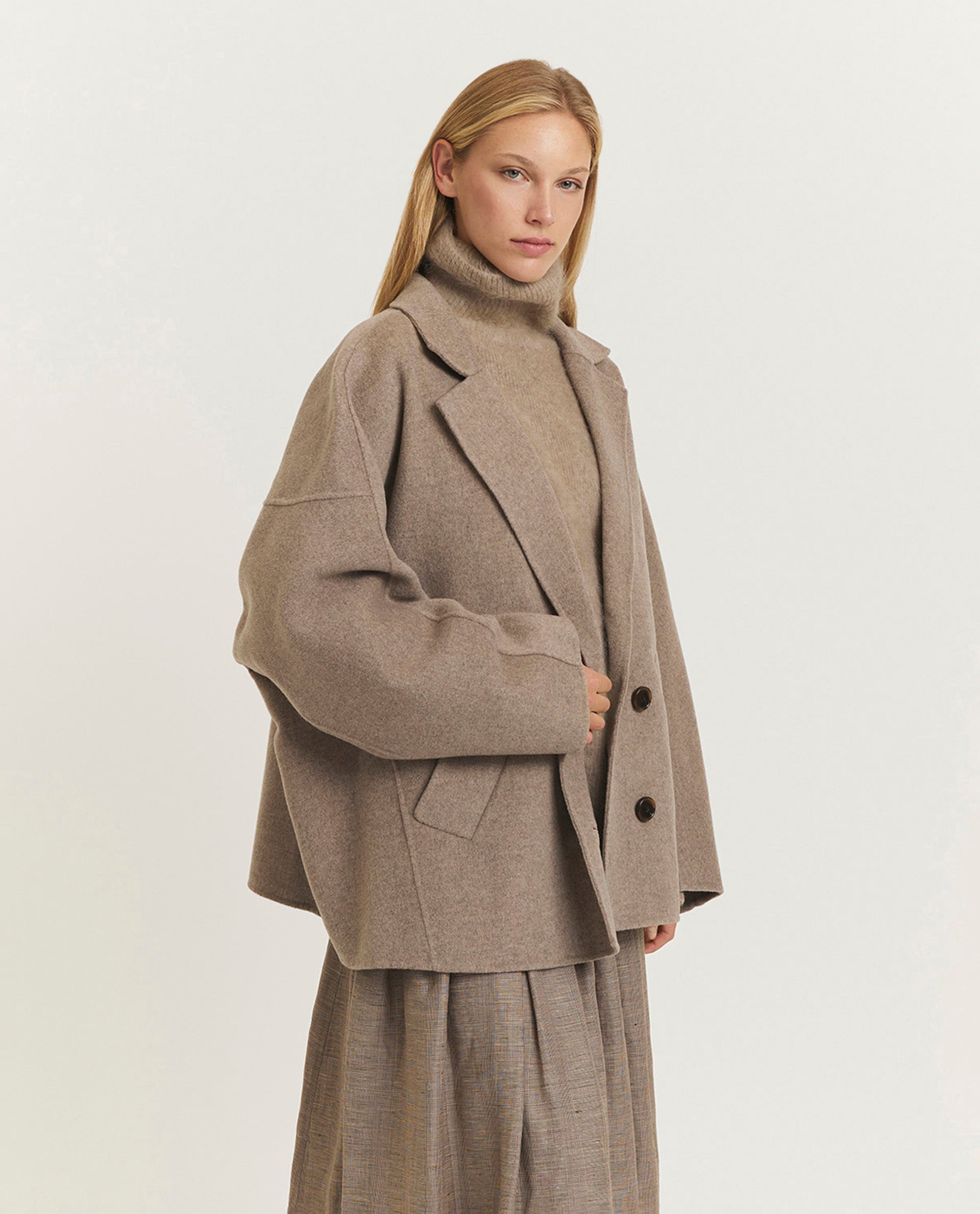 Coat from wool
