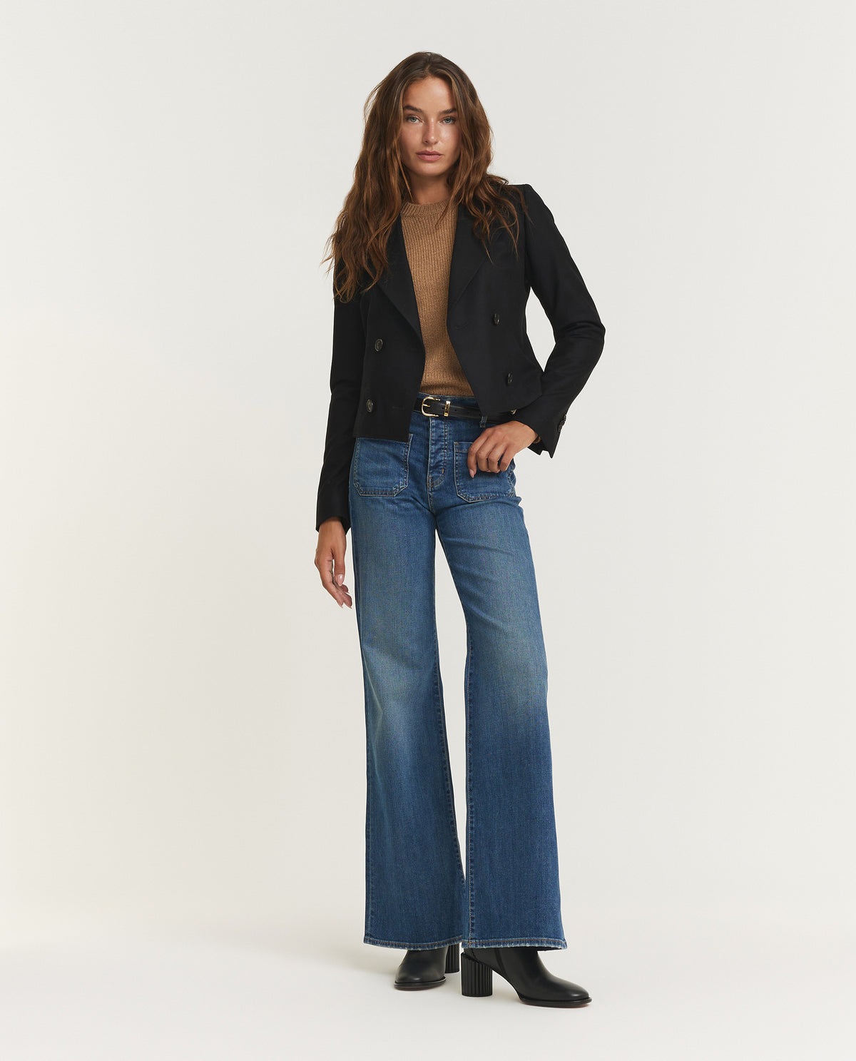 Cropped DB Blazer
