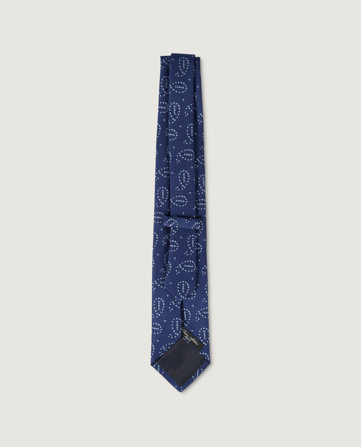 Silk tie