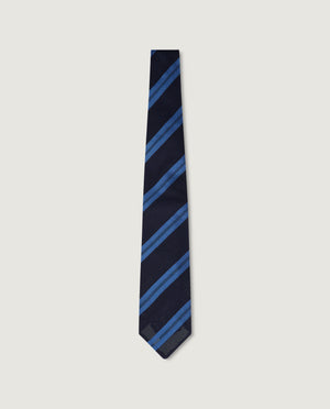 Silk tie