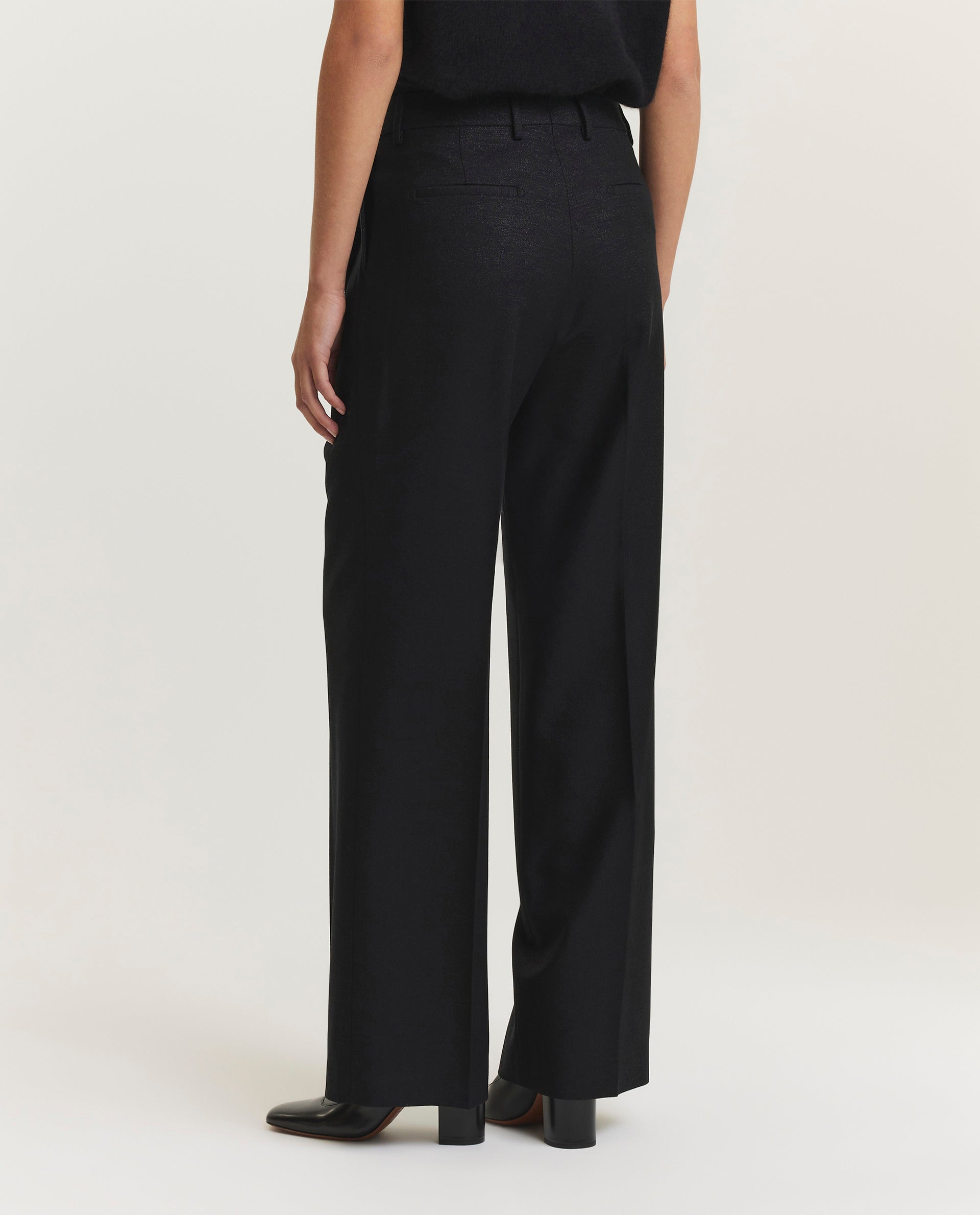 Wide leg pants 