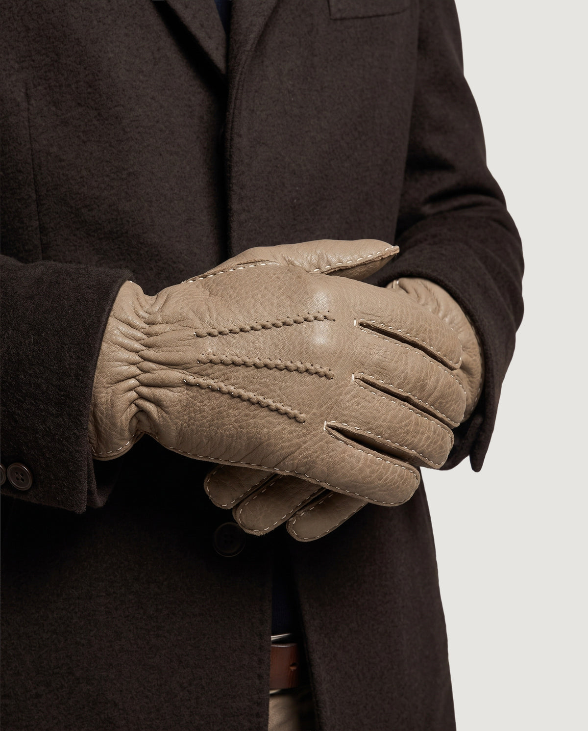 7/c/6/e/7c6e8ec3d53d93b0019bbe2928e89b1f69f382bb_gloves.jpg