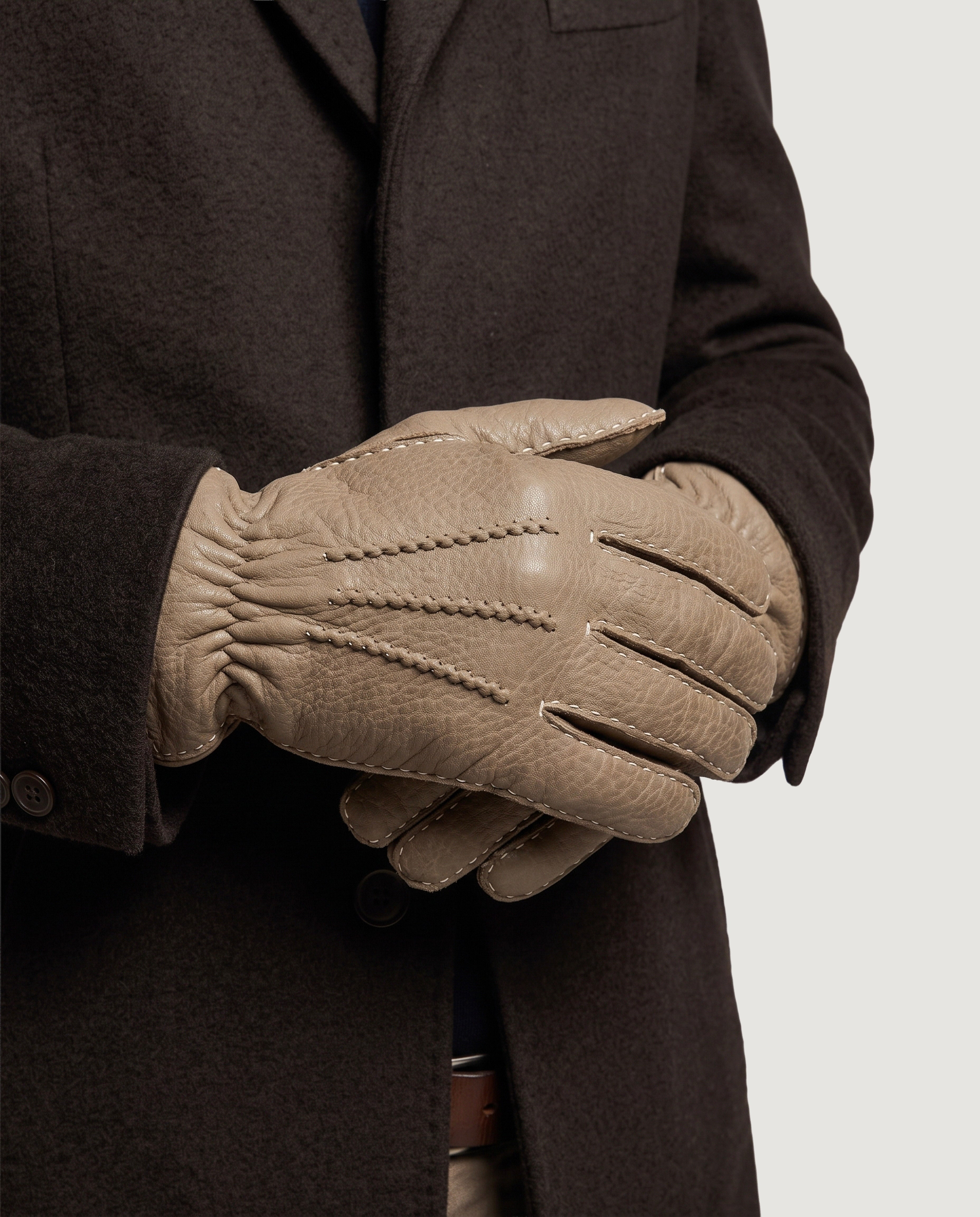 7/c/6/e/7c6e8ec3d53d93b0019bbe2928e89b1f69f382bb_gloves.jpg