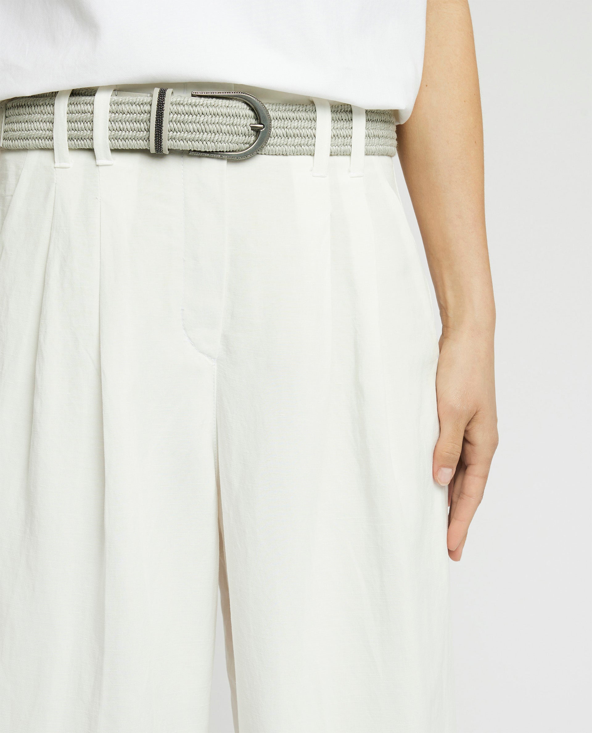 Wide leg trousers