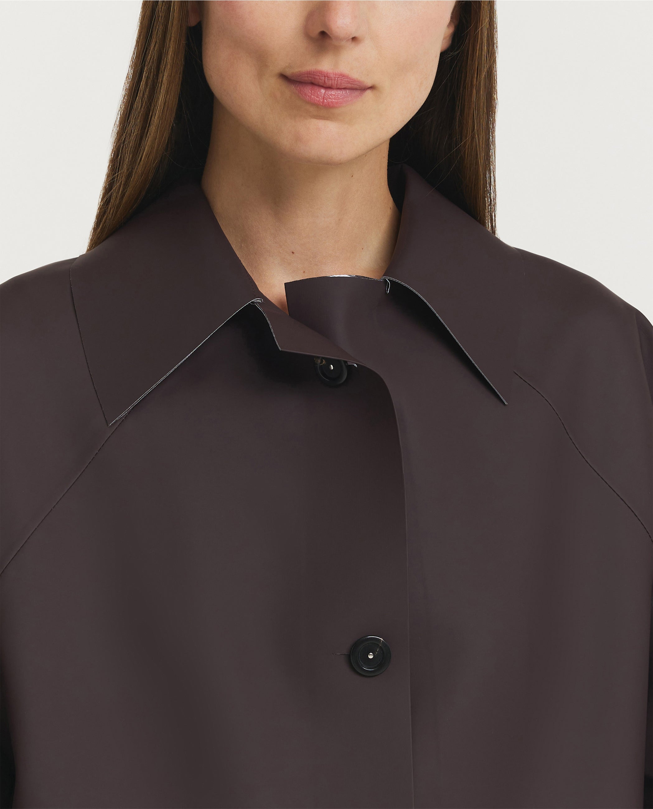 Original Below Rubber Overcoat - Bruin