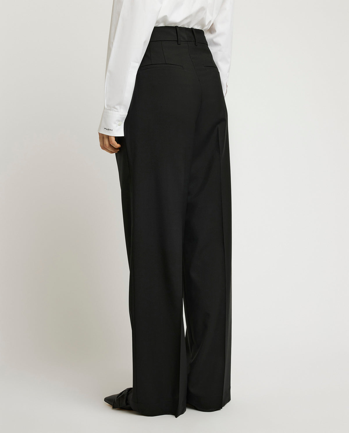 Wide leg pants