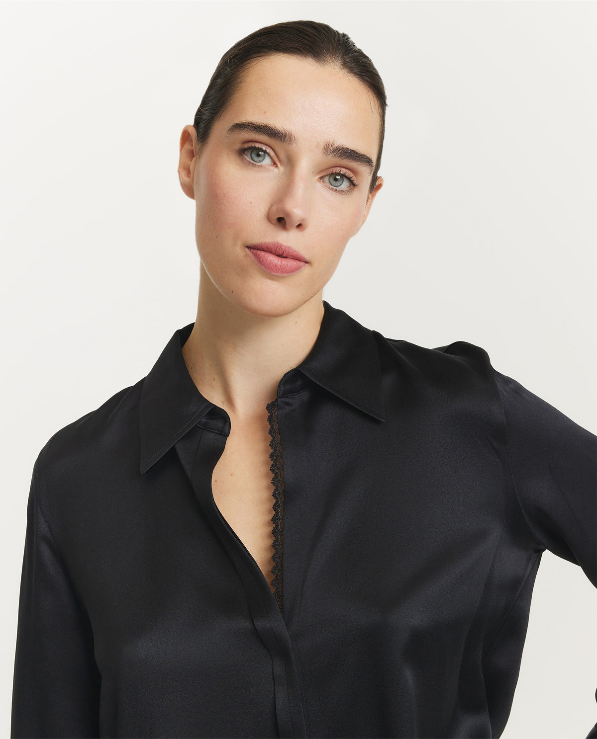 Relaxed Zijden Blouse - Zwart