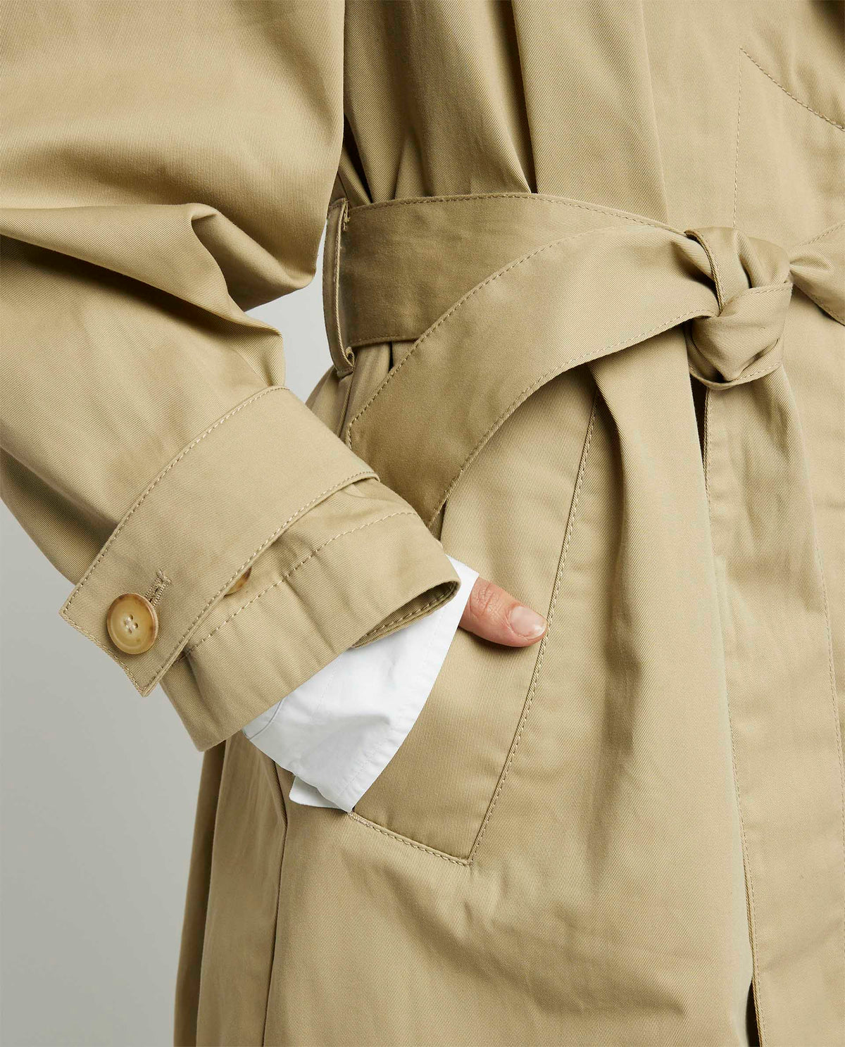 Long trenchcoat