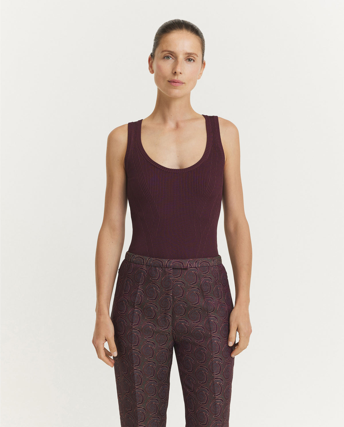 Sleeveless Topaza Top