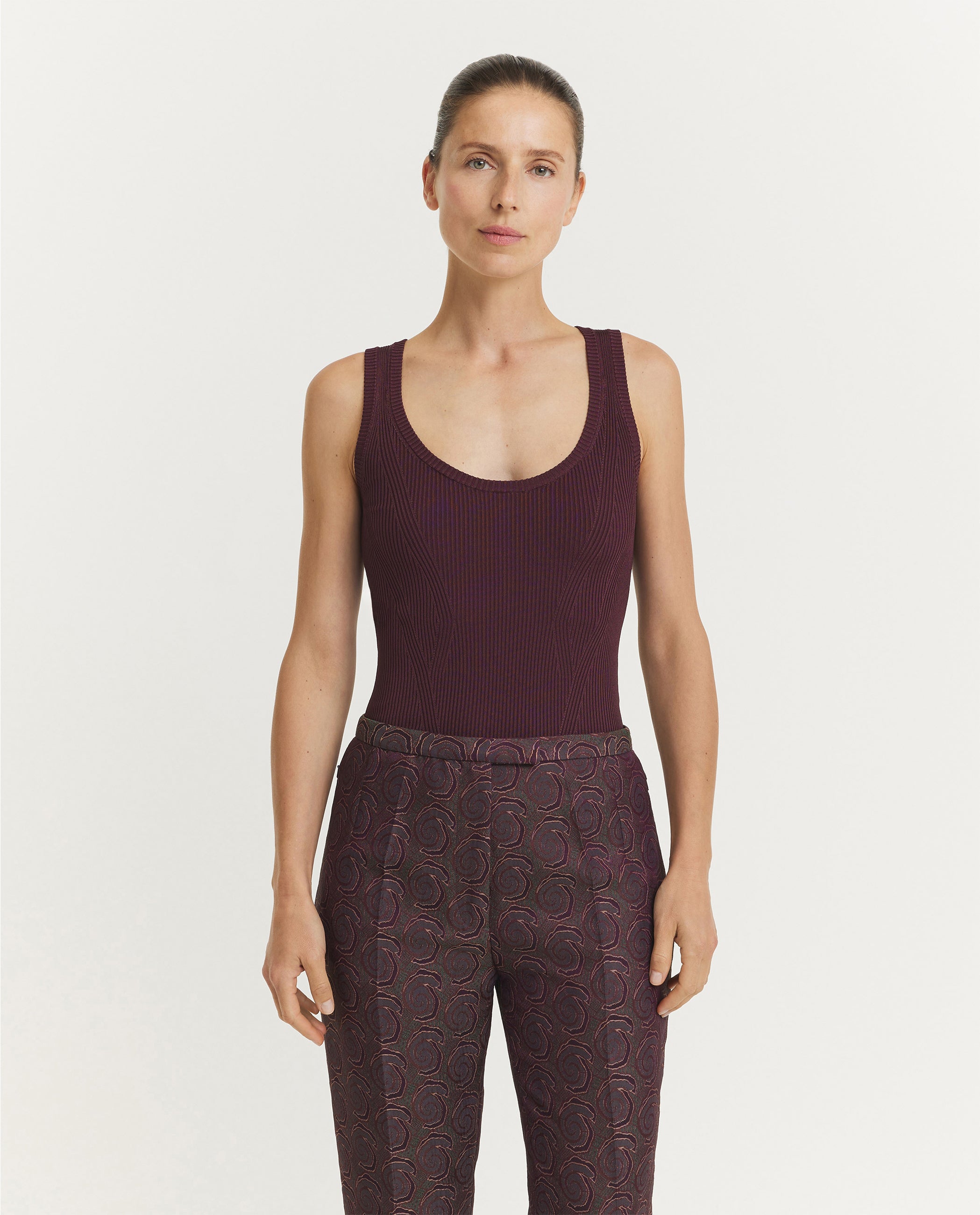 Sleeveless Topaza Top