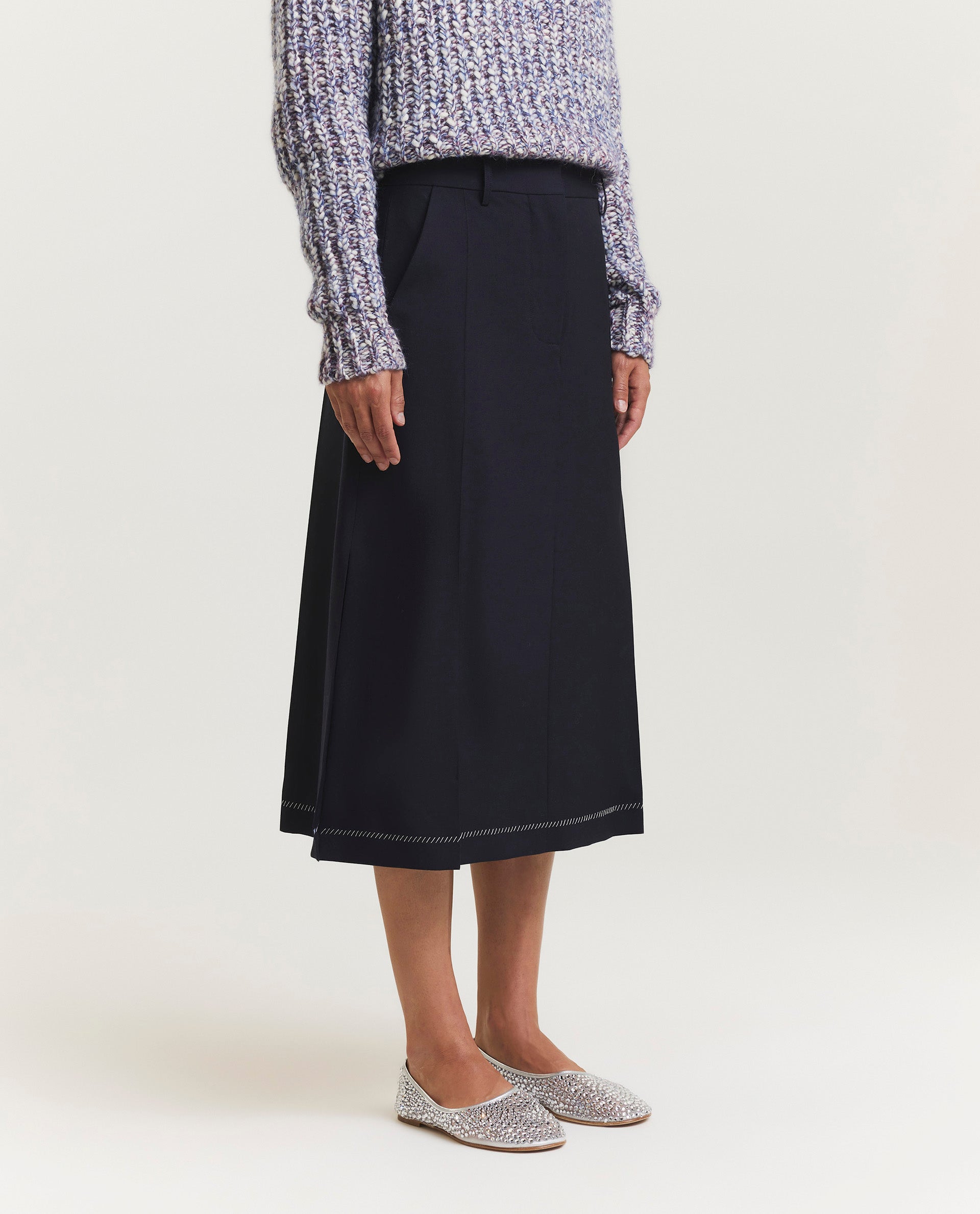 Wool pleated skirt