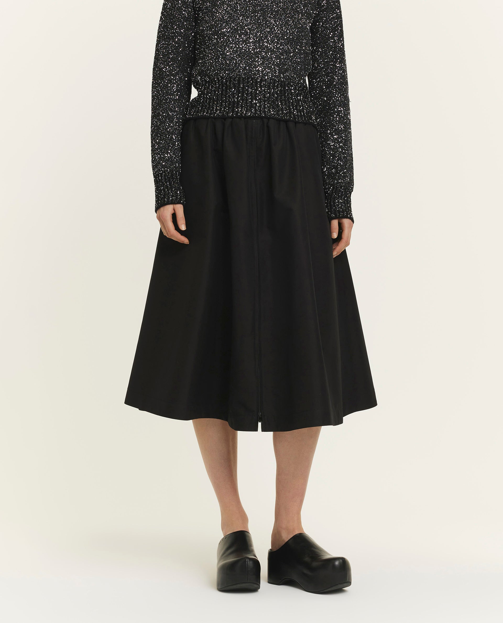 A-line skirt with zipper