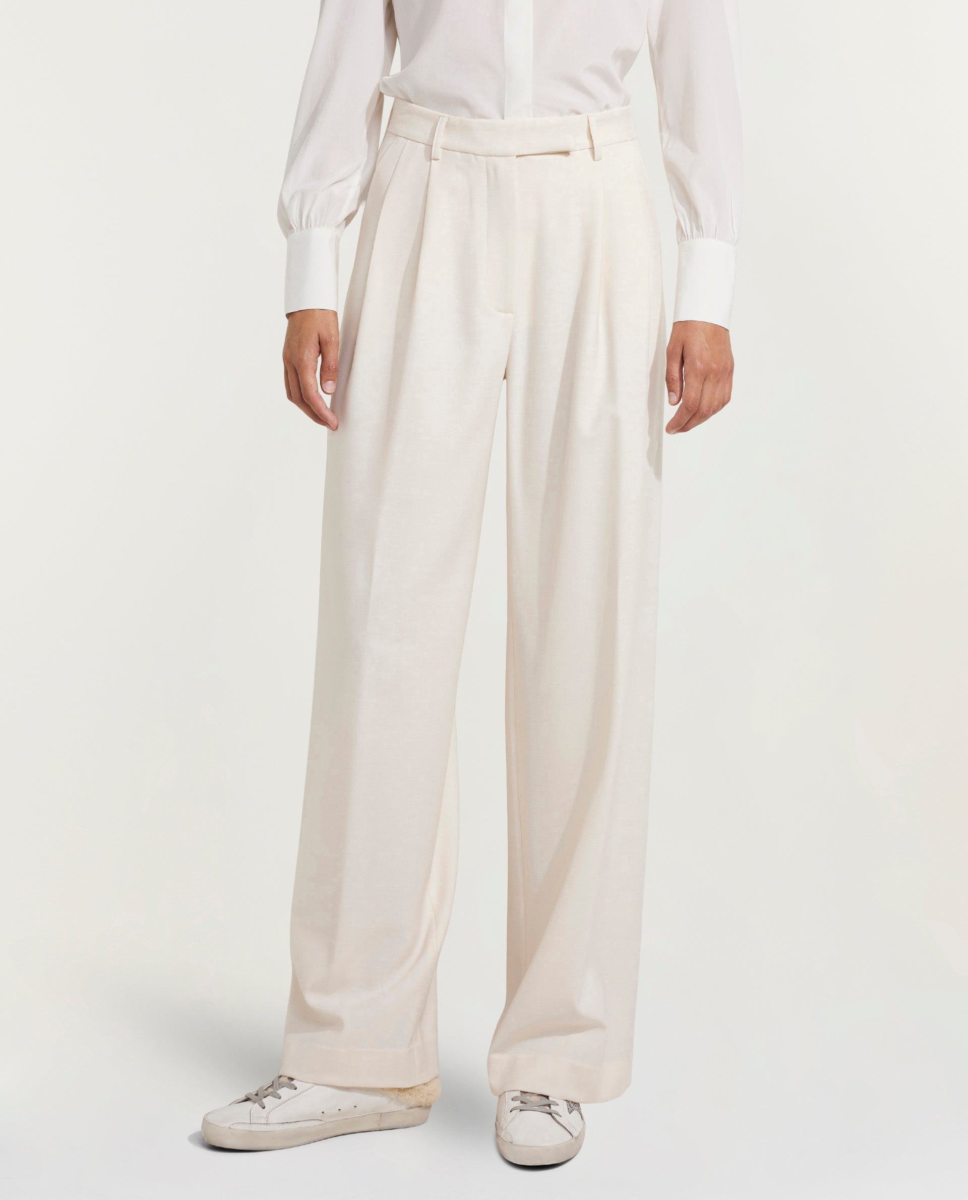 Wide leg trousers