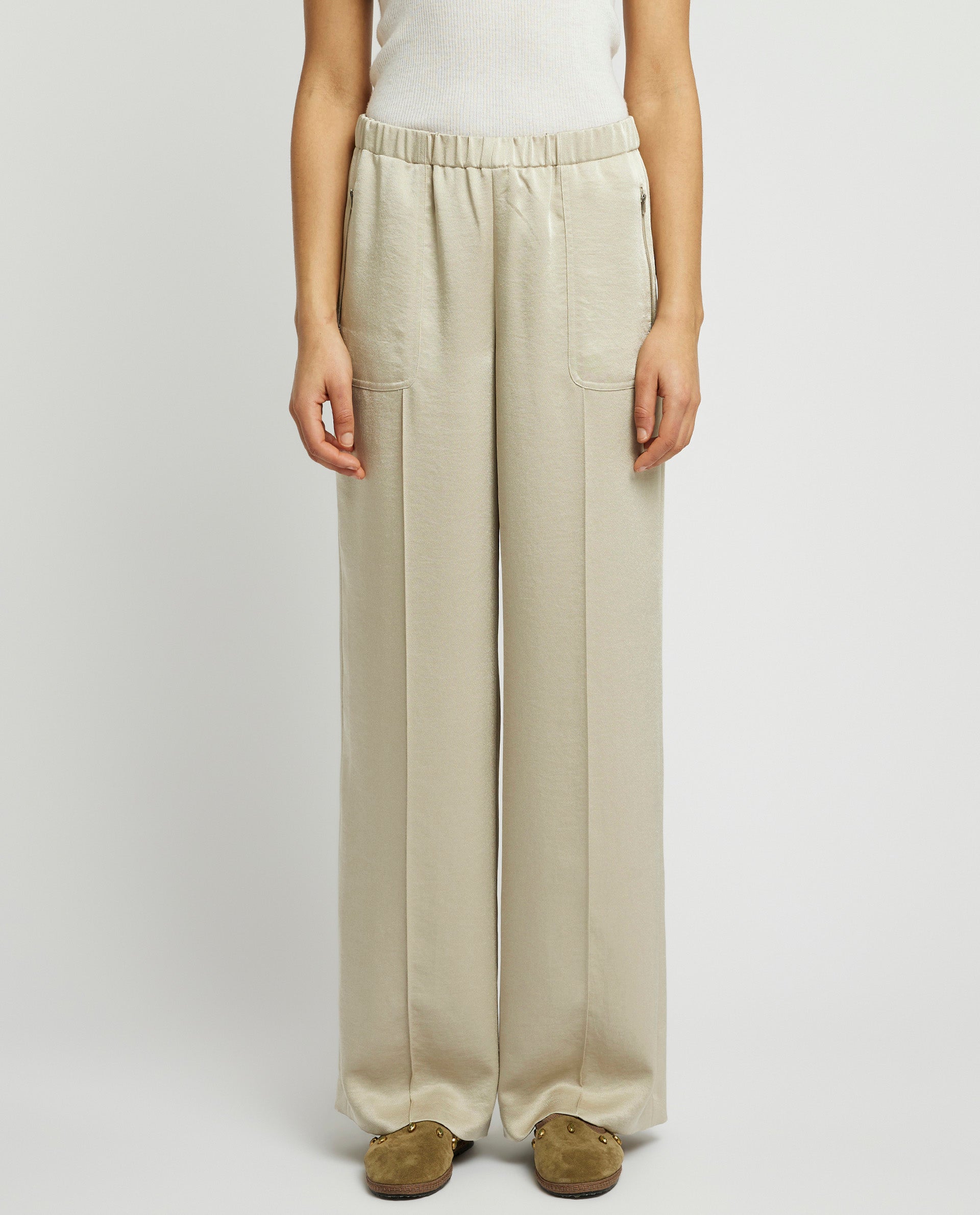 Wide leg pants