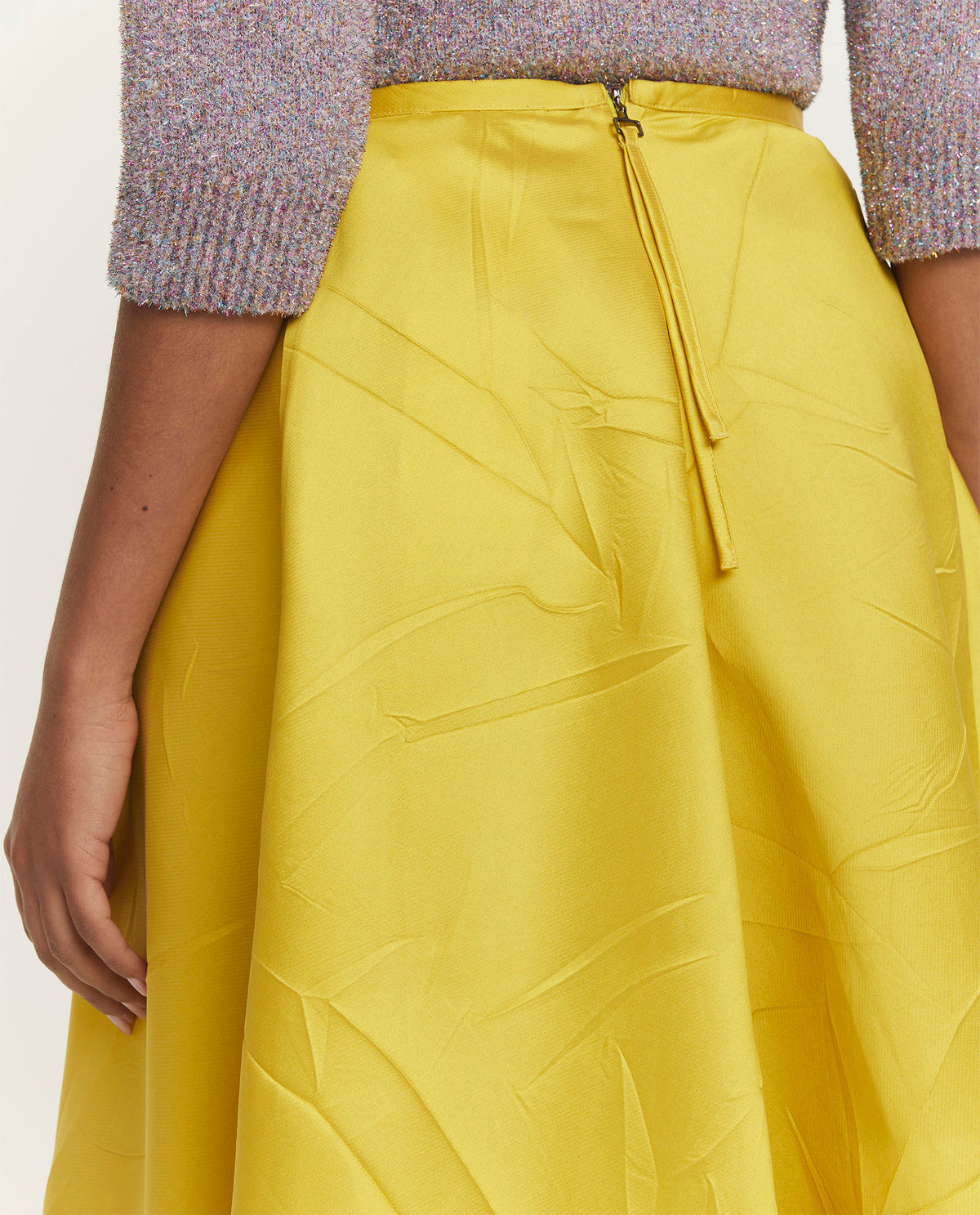 Voluminous midi skirt