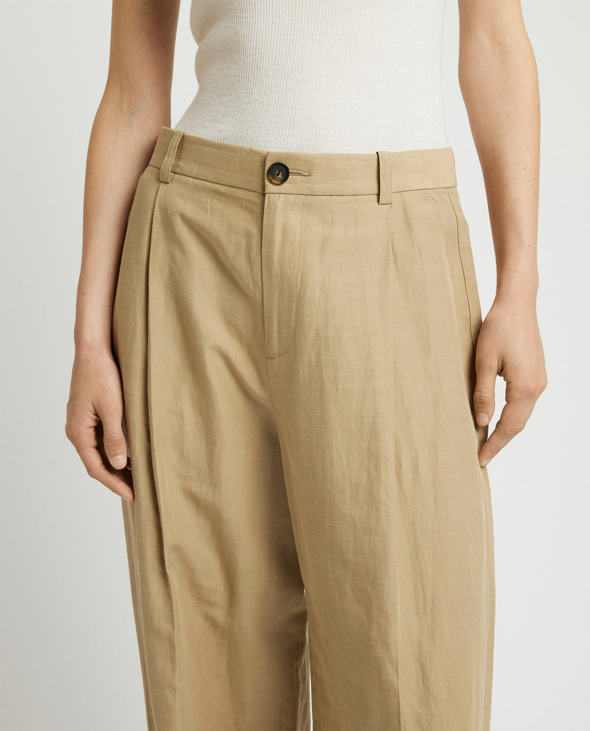 Loose cotton blend trousers