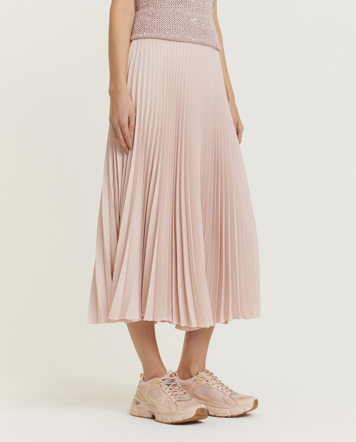 Pleated midi skirt