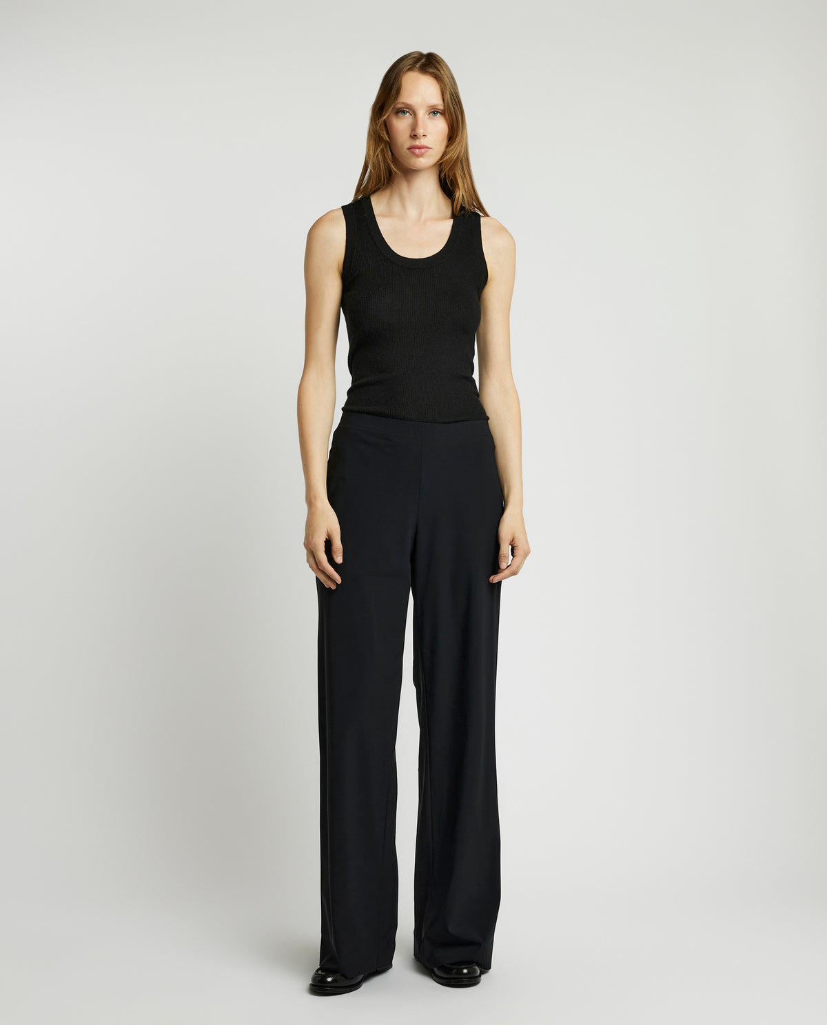 Wide leg trousers