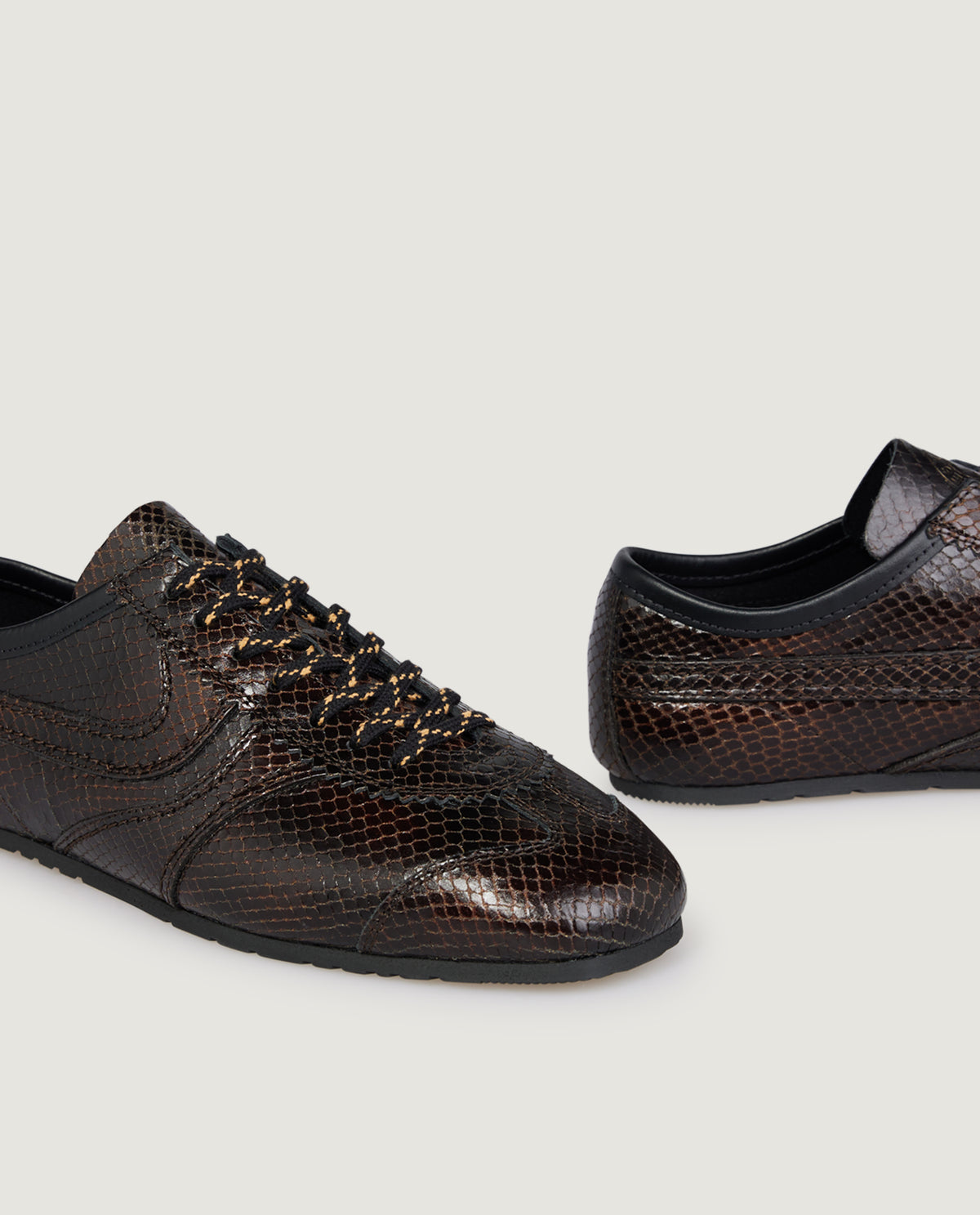 Lizard Look Marathon Sneakers - Bruin