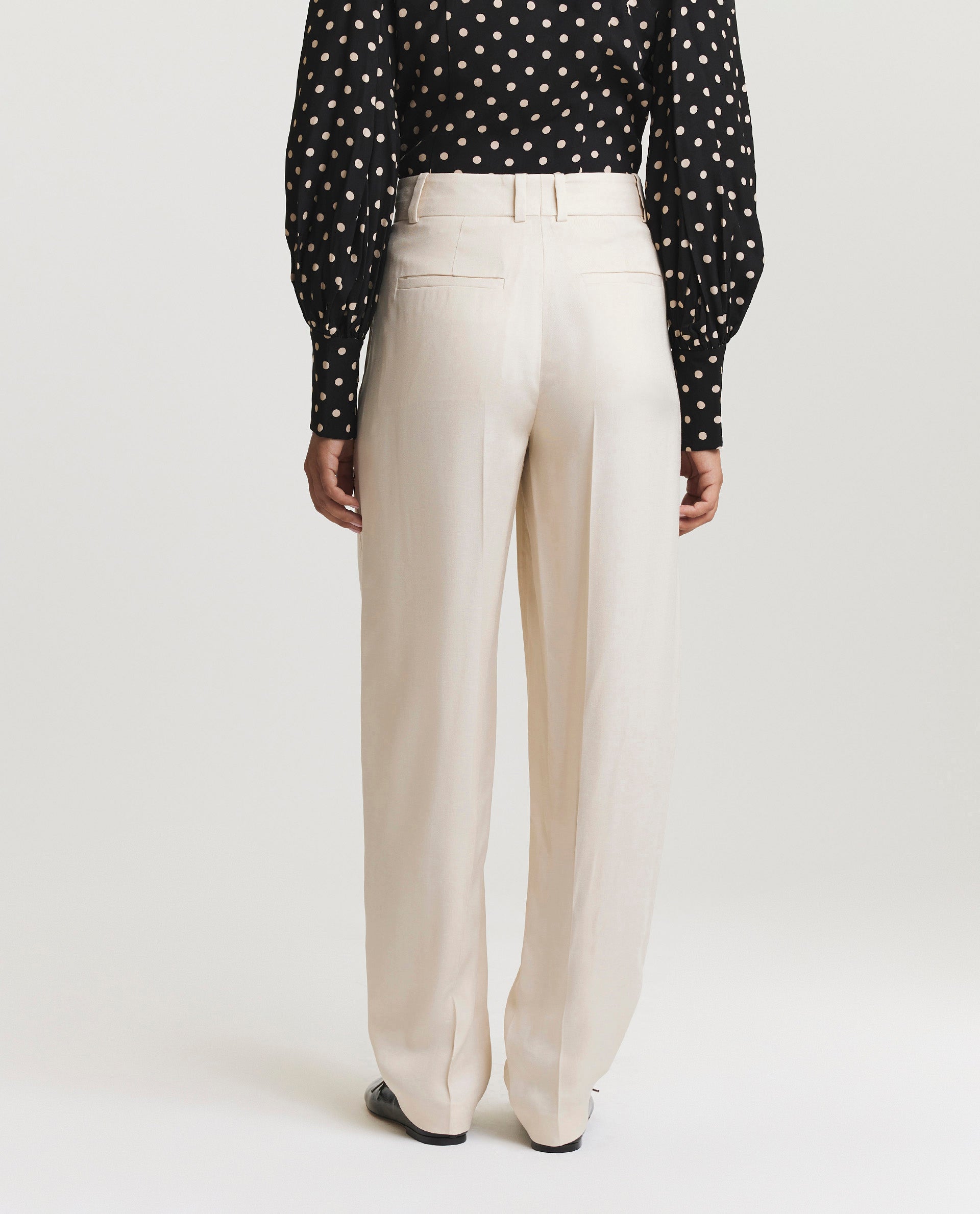 Wide leg trousers