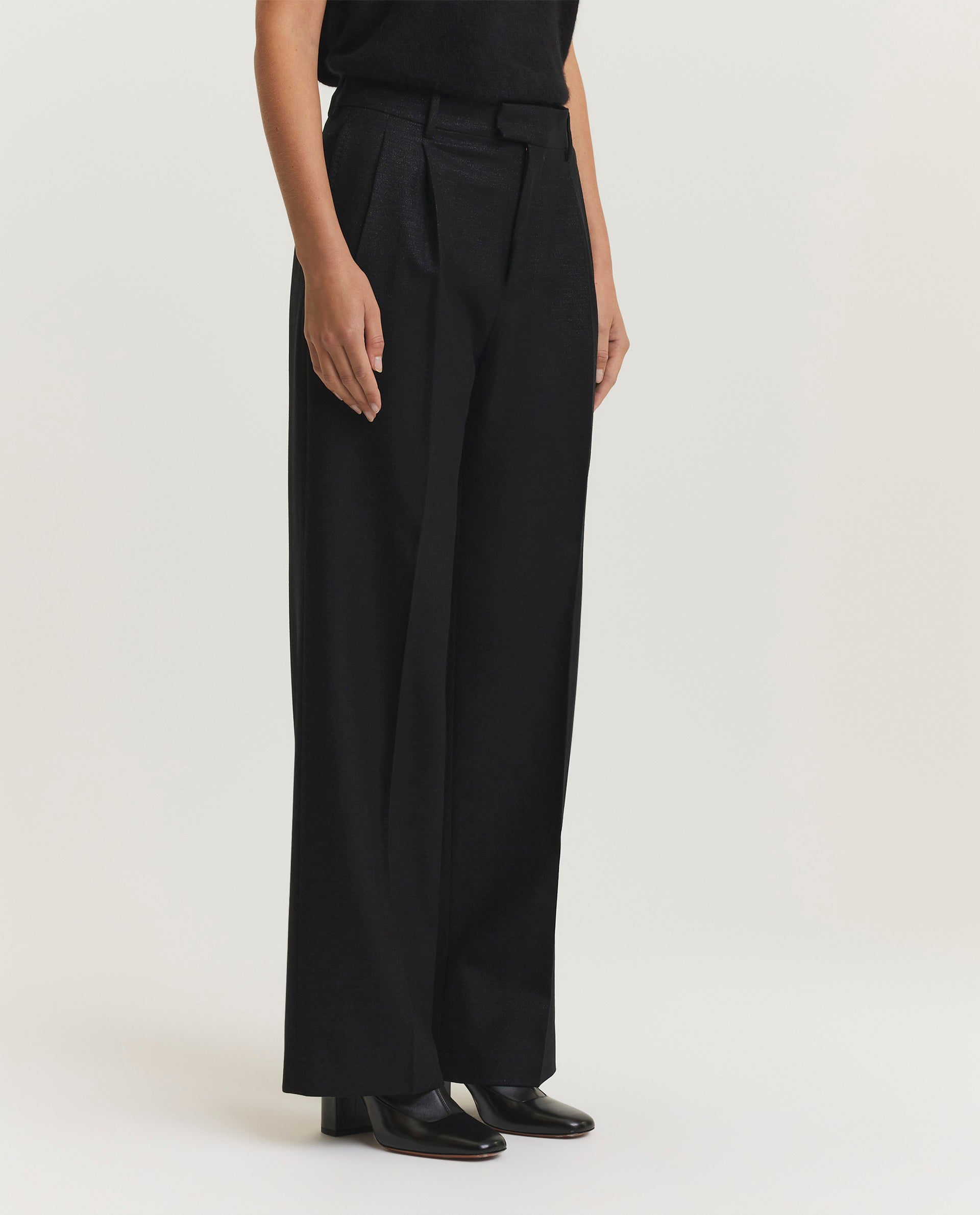 Wide leg pants 