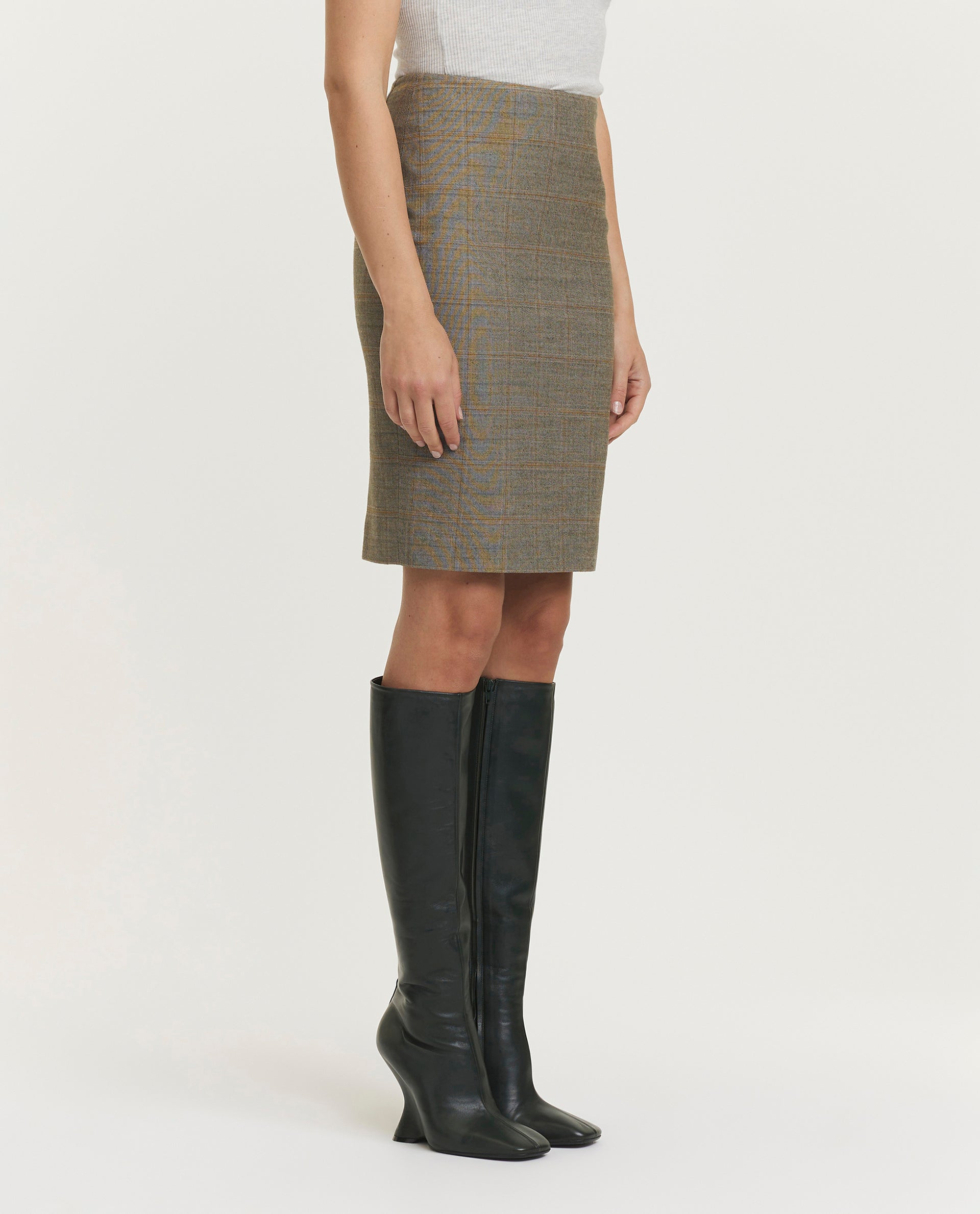 Wool-blend pencil skirt