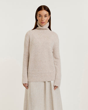 Loose wool pullover