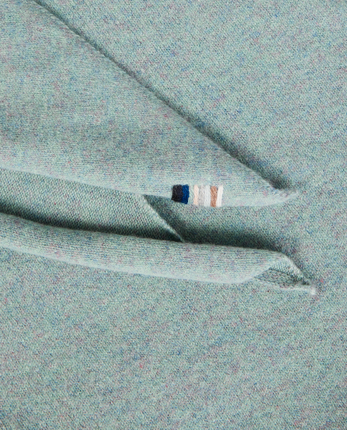 c/6/b/7/c6b7c65f9c6aceedceb073075a2cd417e89f032b_498W85000125330_3.jpg